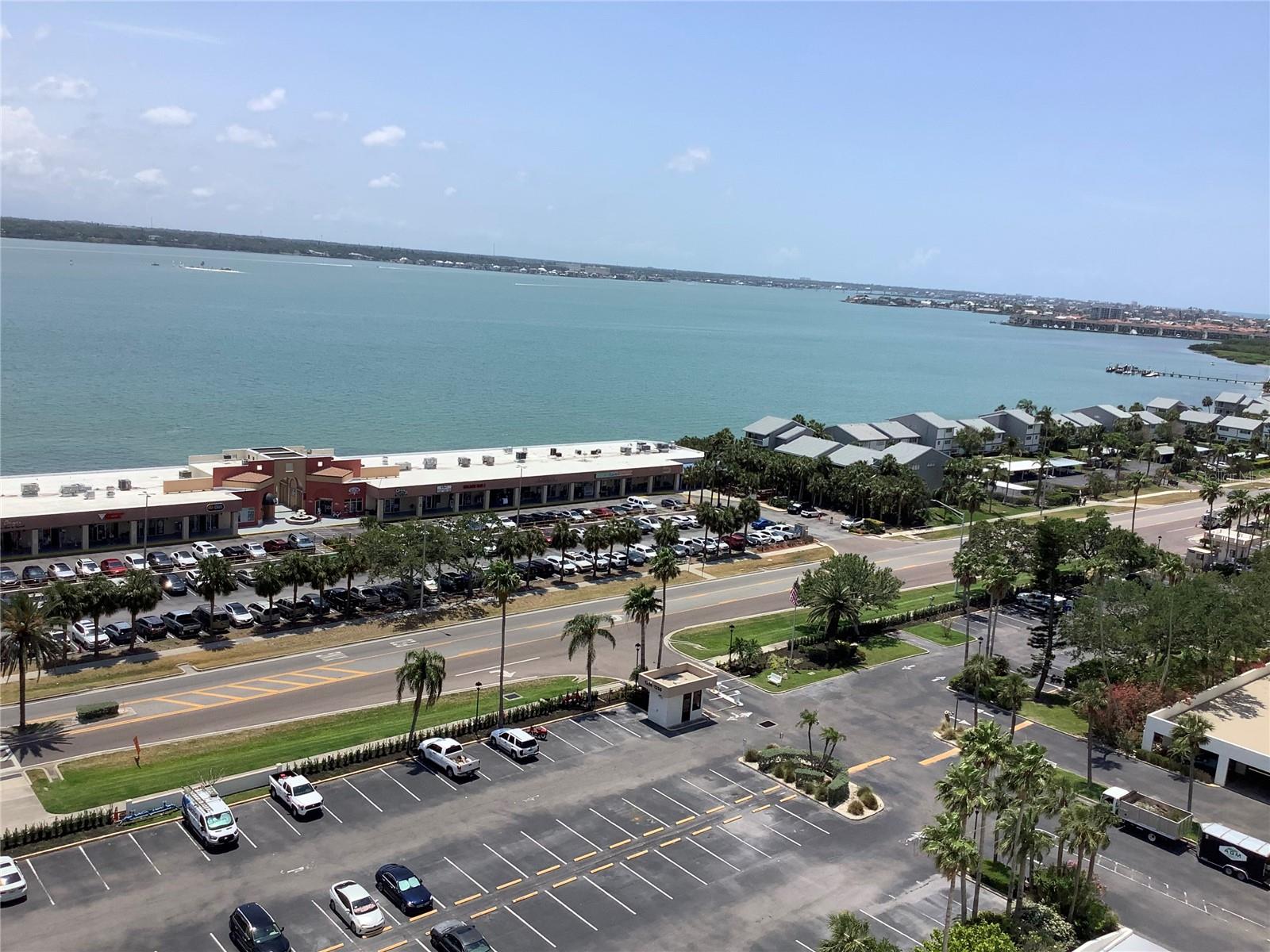Image 24 of 25 For 1230 Gulf Boulevard 1608