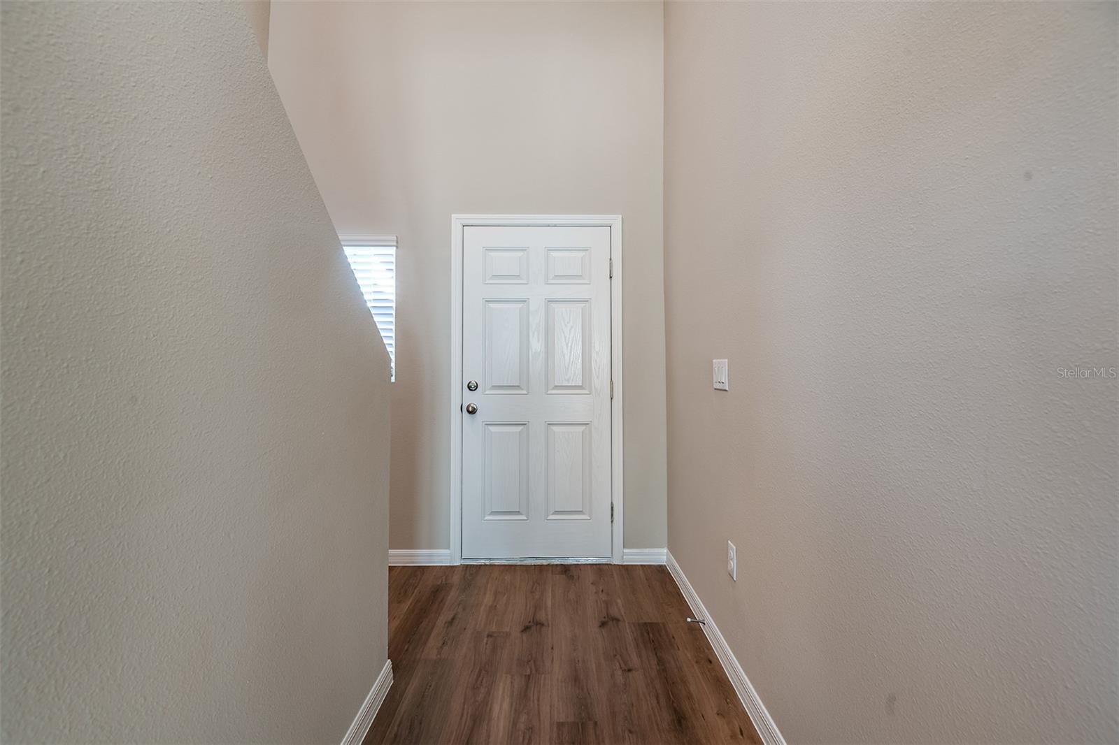 Image 11 of 24 For 4035 Gardenia Avenue