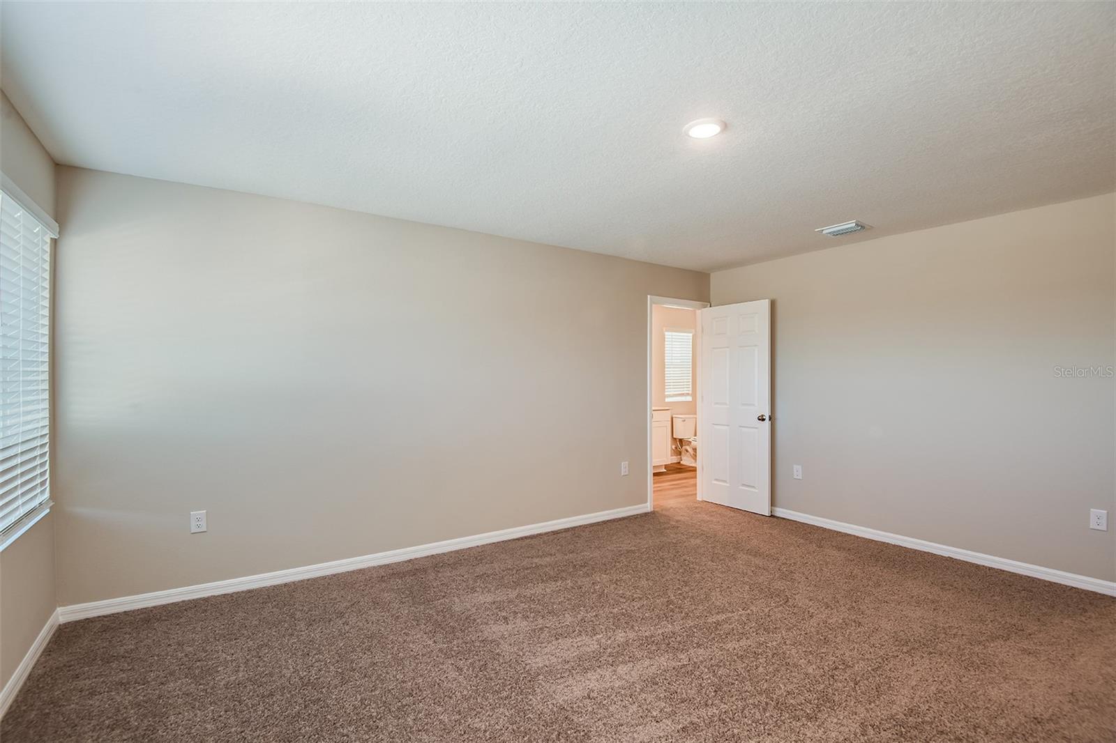 Image 15 of 24 For 4035 Gardenia Avenue