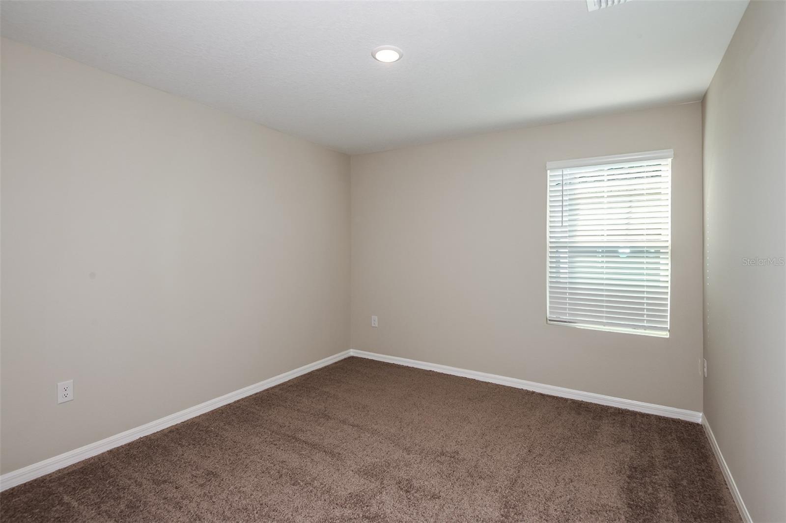 Image 19 of 24 For 4035 Gardenia Avenue