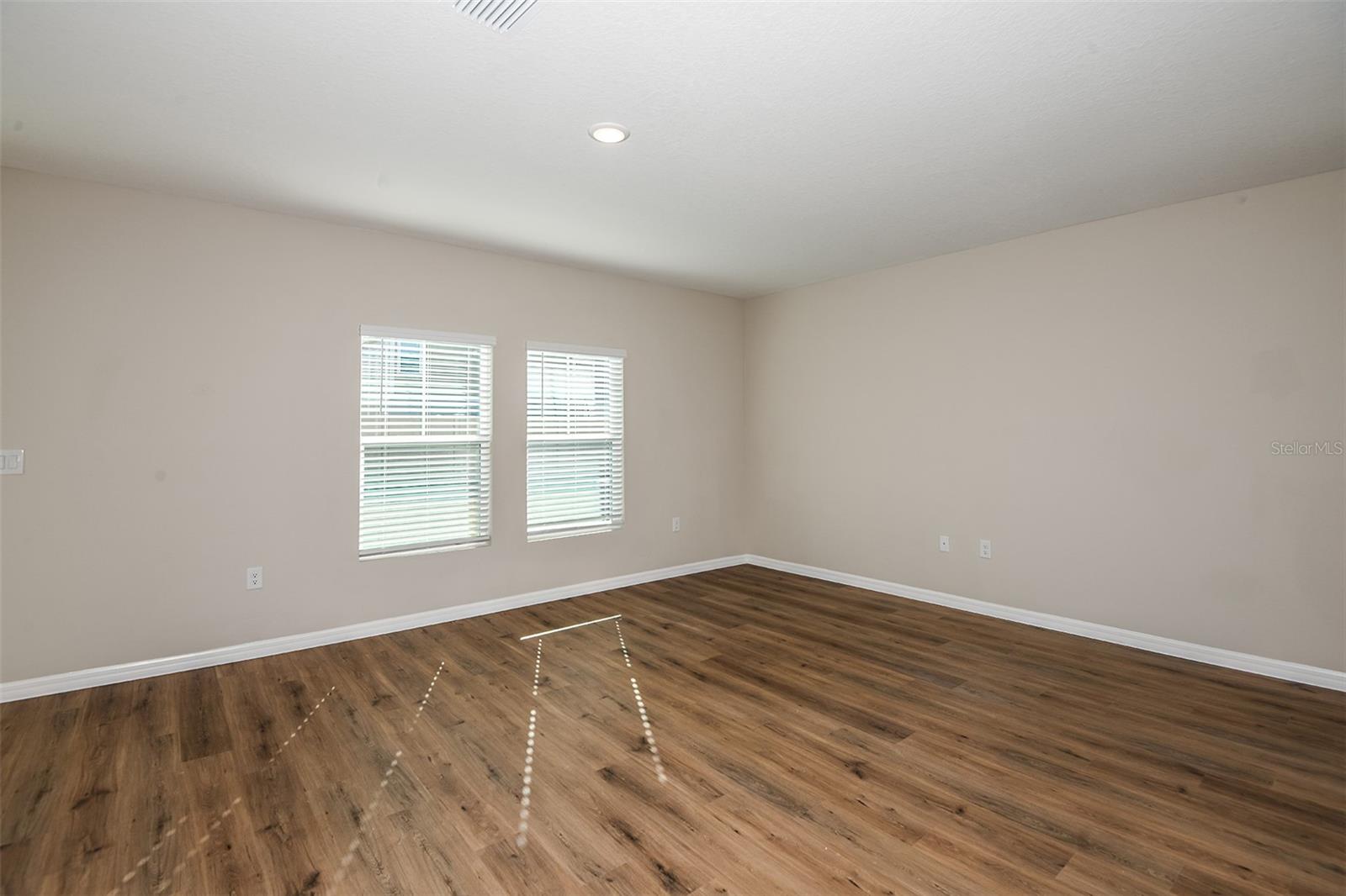 Image 6 of 24 For 4035 Gardenia Avenue