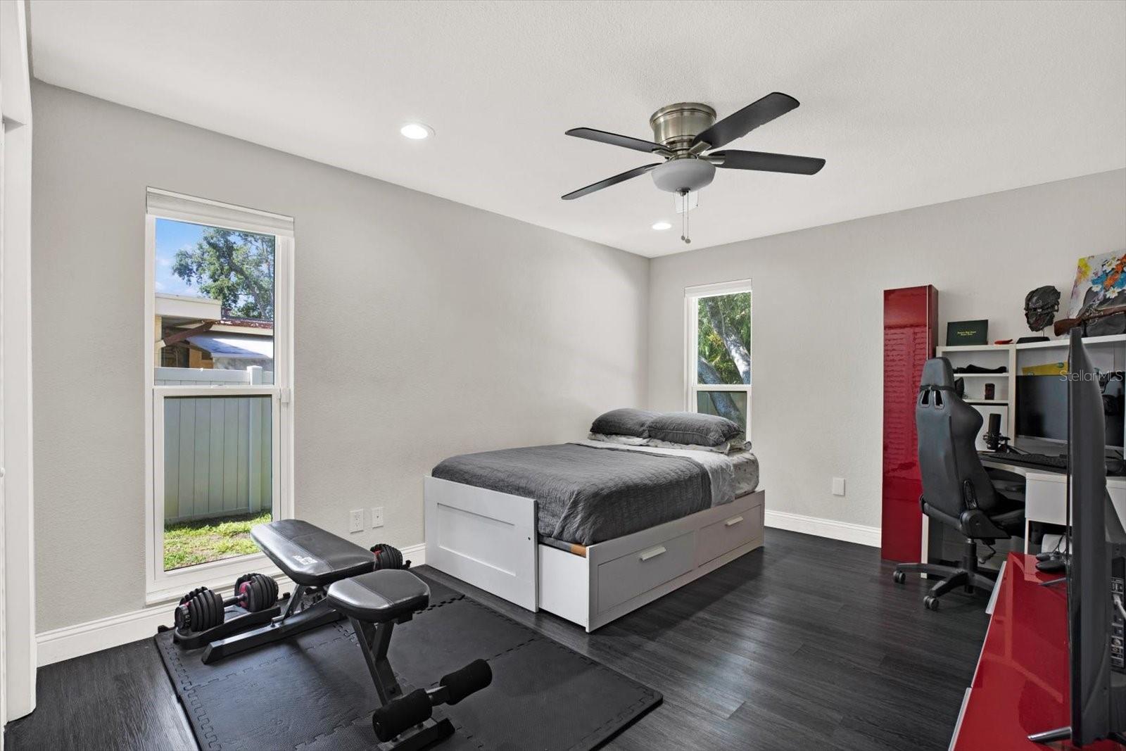 Image 16 of 32 For 7092 119th Street