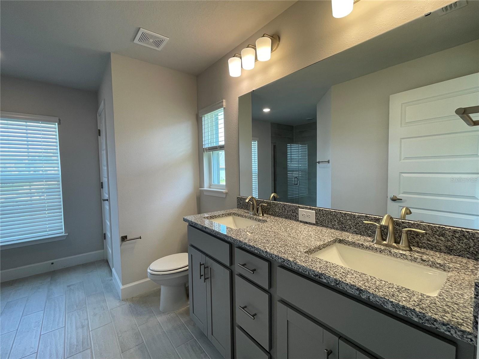 Listing photo id 8 for 13187 Ogden Glade Road