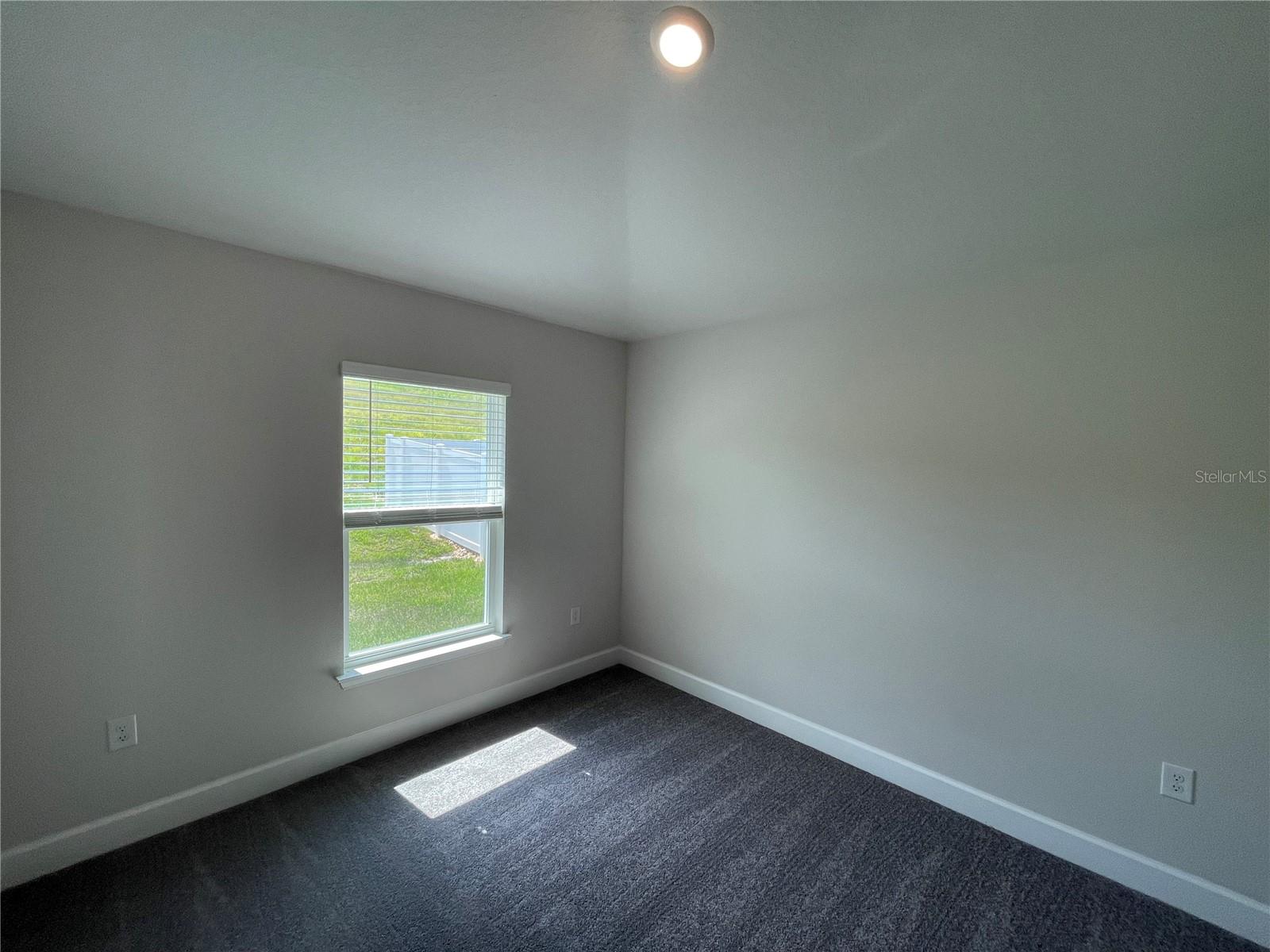 Listing photo id 11 for 13187 Ogden Glade Road