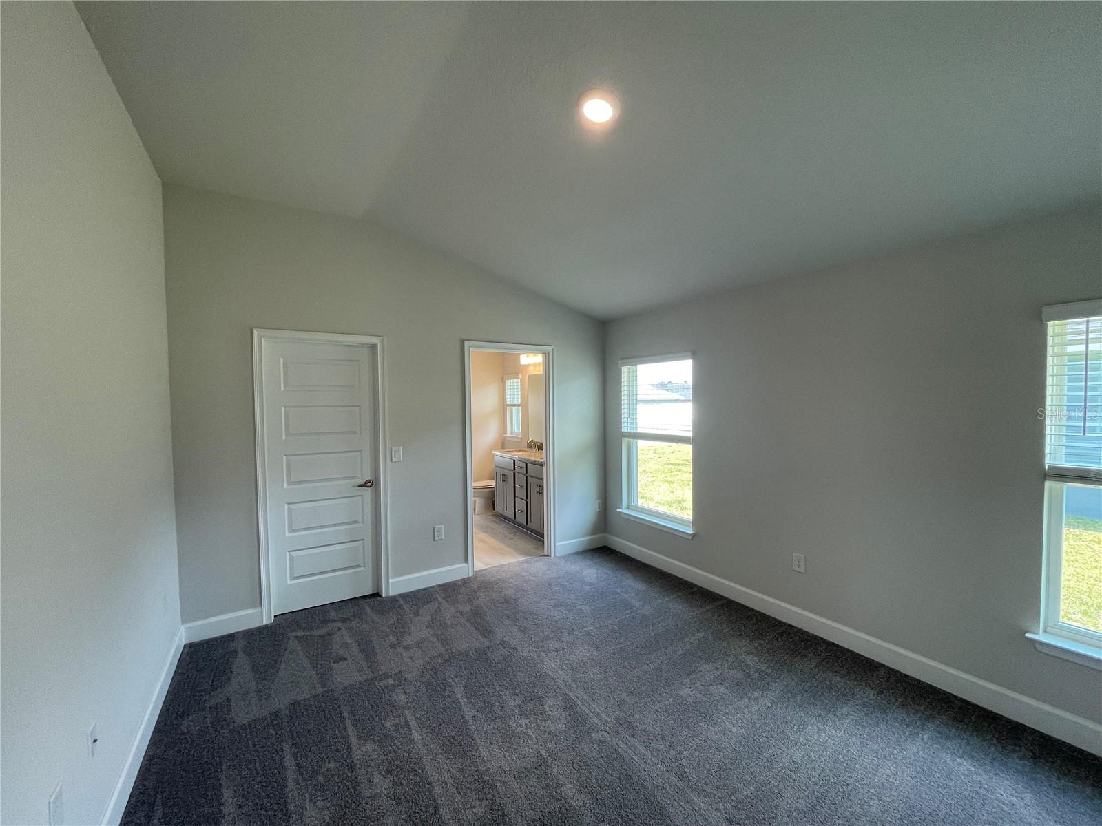Listing photo id 6 for 13187 Ogden Glade Road