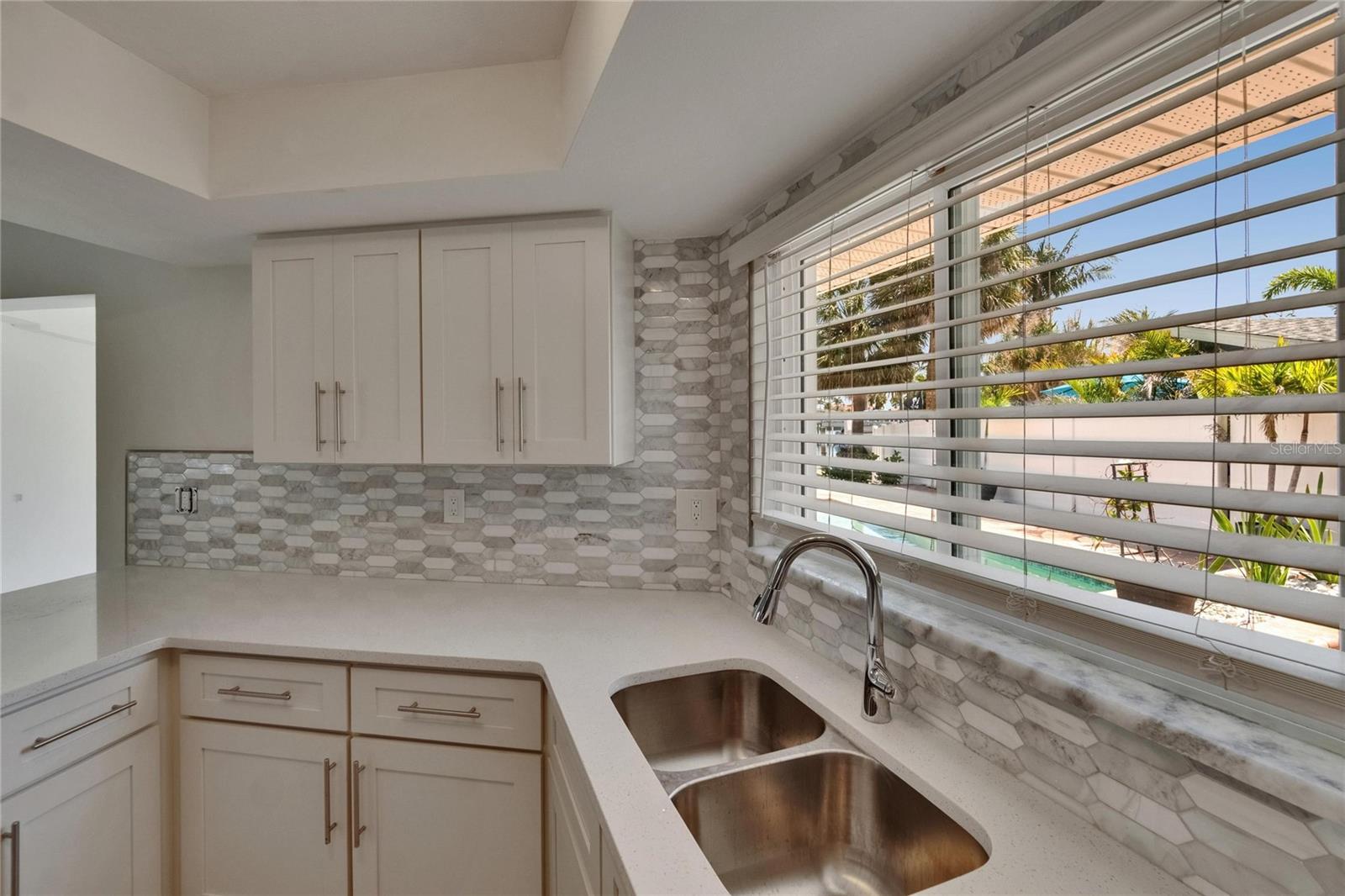 Image 36 of 75 For 1492 Sea Gull Drive S