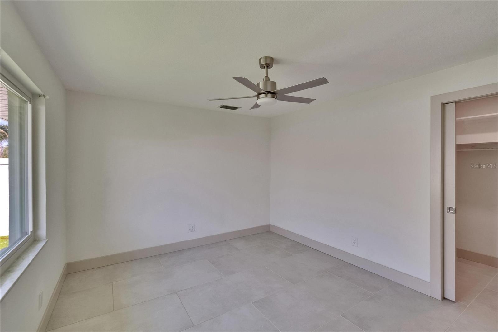 Image 49 of 75 For 1492 Sea Gull Drive S