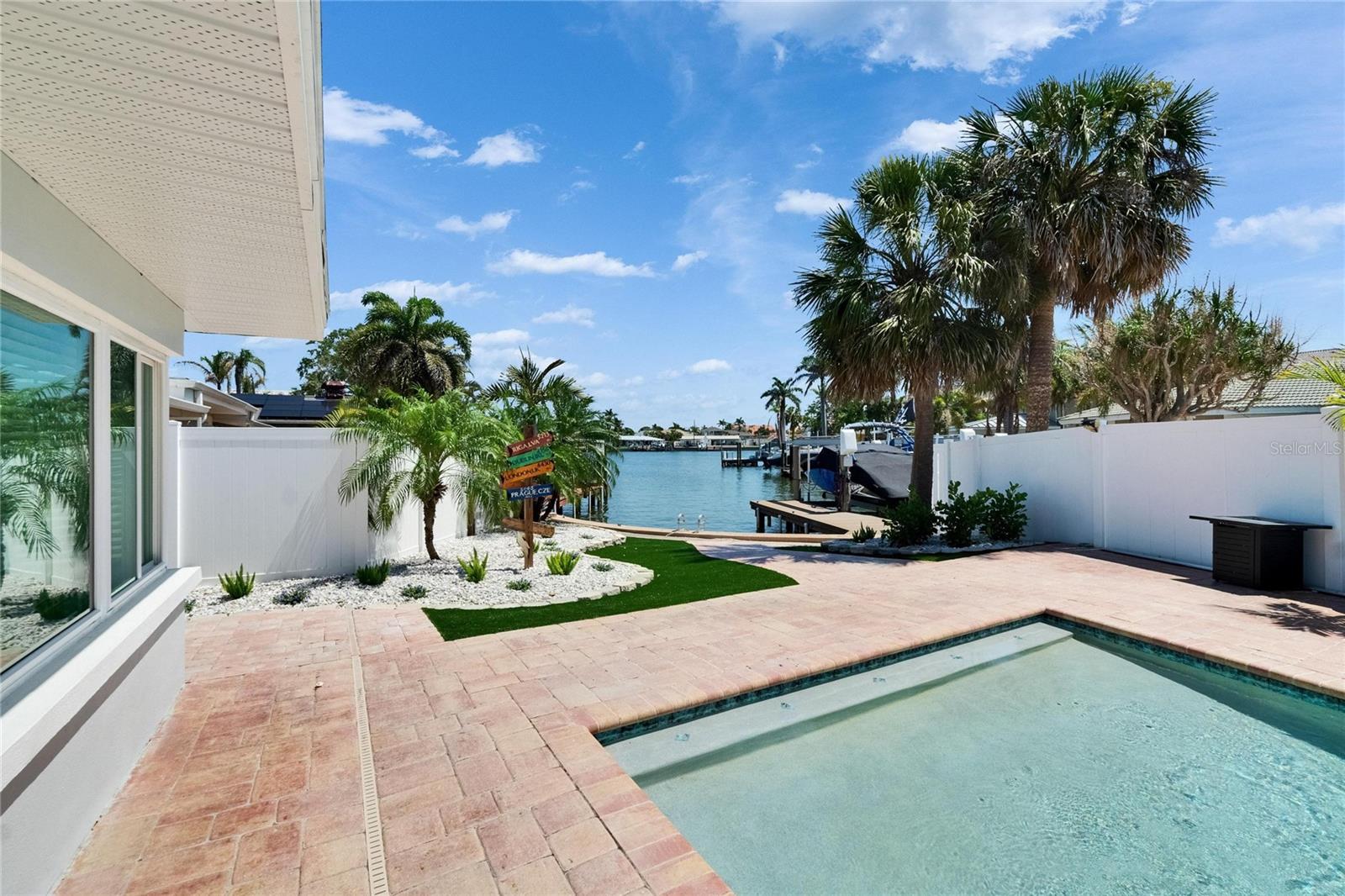 Image 55 of 75 For 1492 Sea Gull Drive S