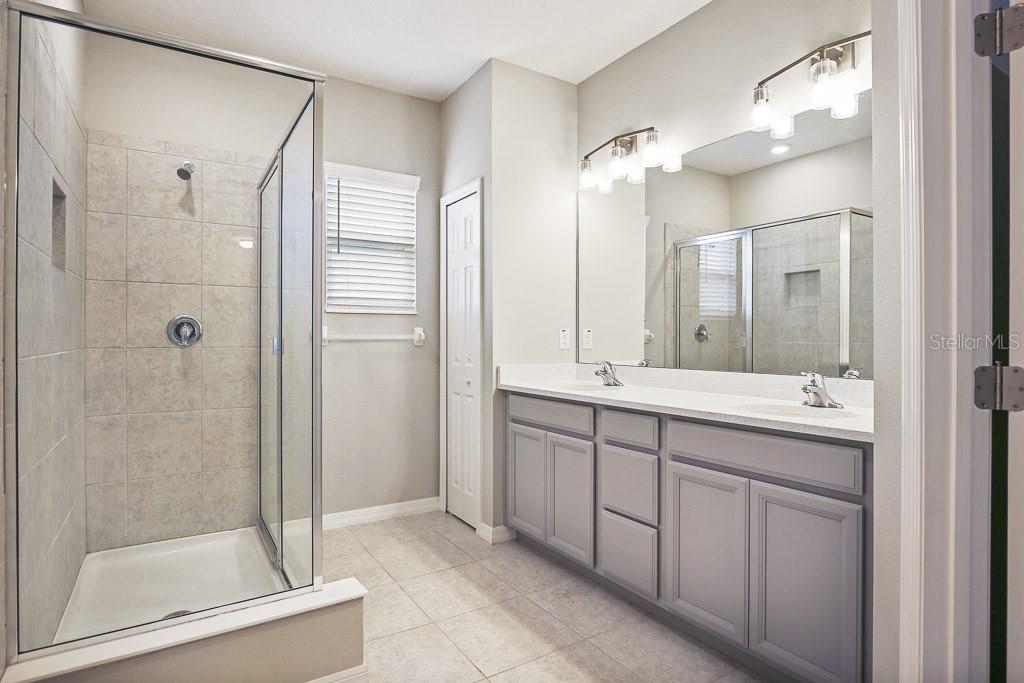 Image 17 of 43 For 5751 Skytop Drive