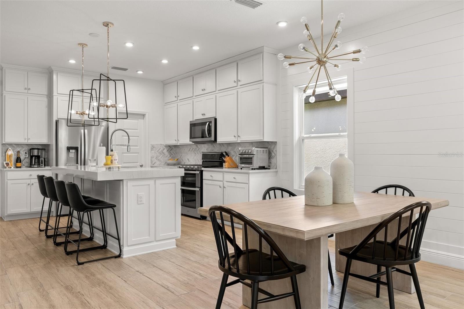 Image 6 of 23 For 5412 Silver Sun Drive