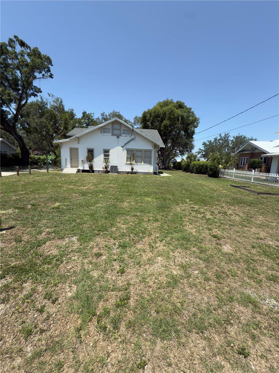 Image 30 of 30 For 712 Missouri Avenue