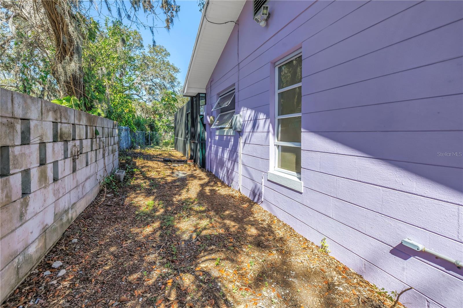 Image 16 of 52 For 5010 109th Way N