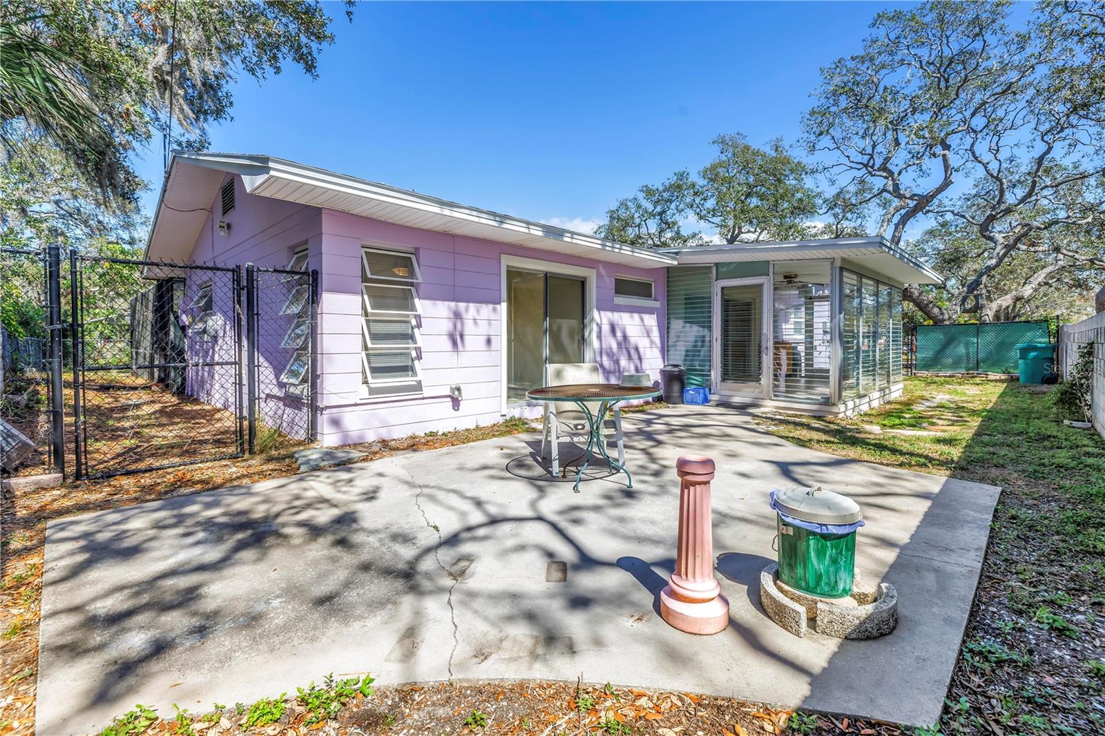 Image 21 of 52 For 5010 109th Way N
