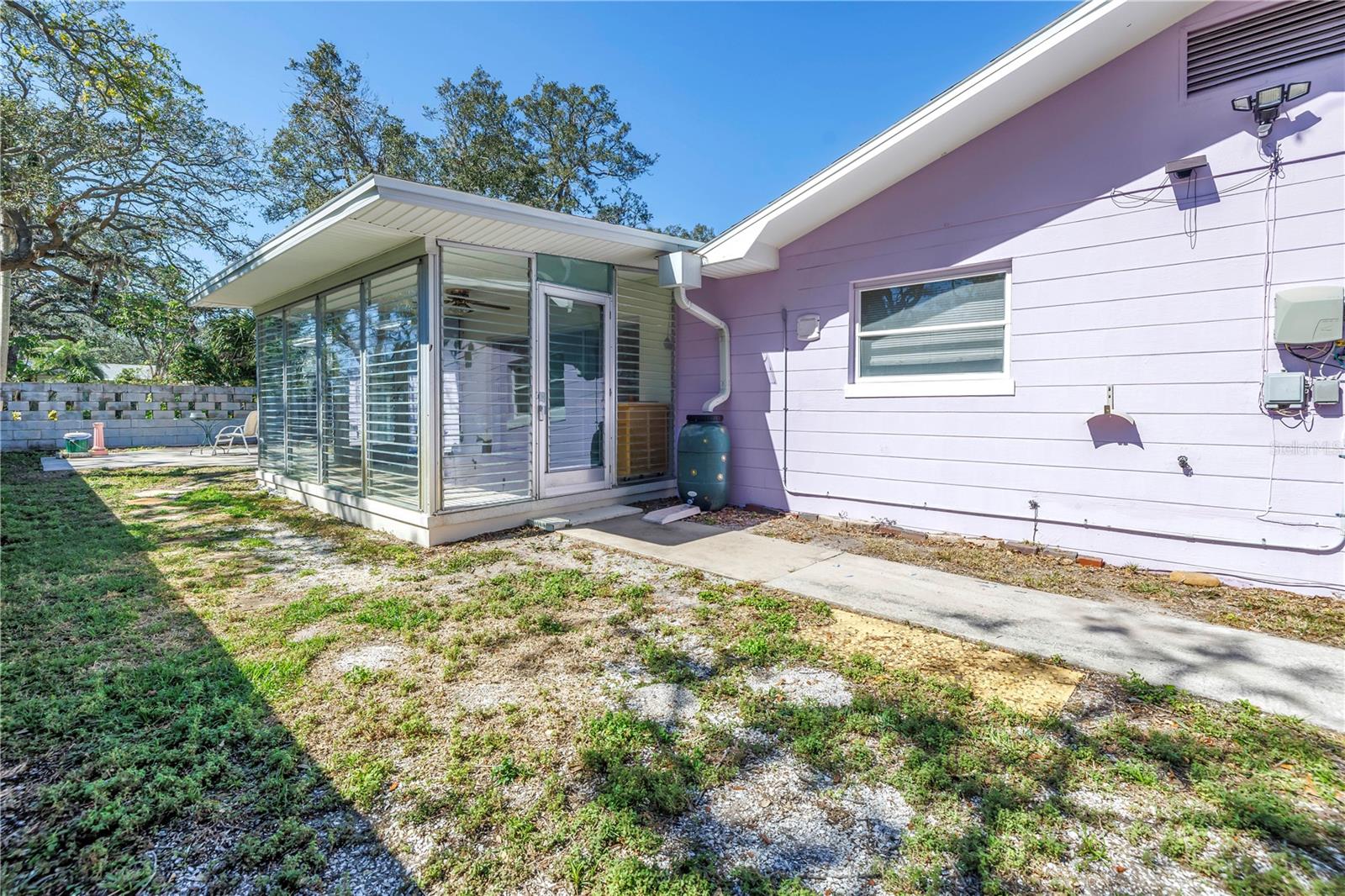 Image 7 of 52 For 5010 109th Way N