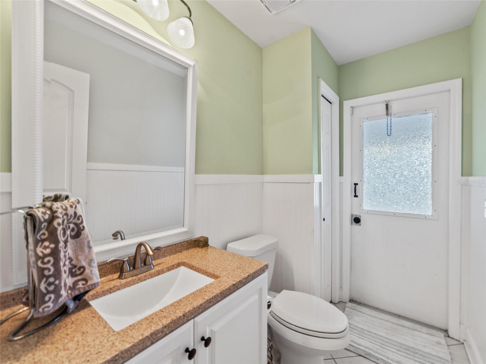 Image 10 of 44 For 2619 Green Valley Street