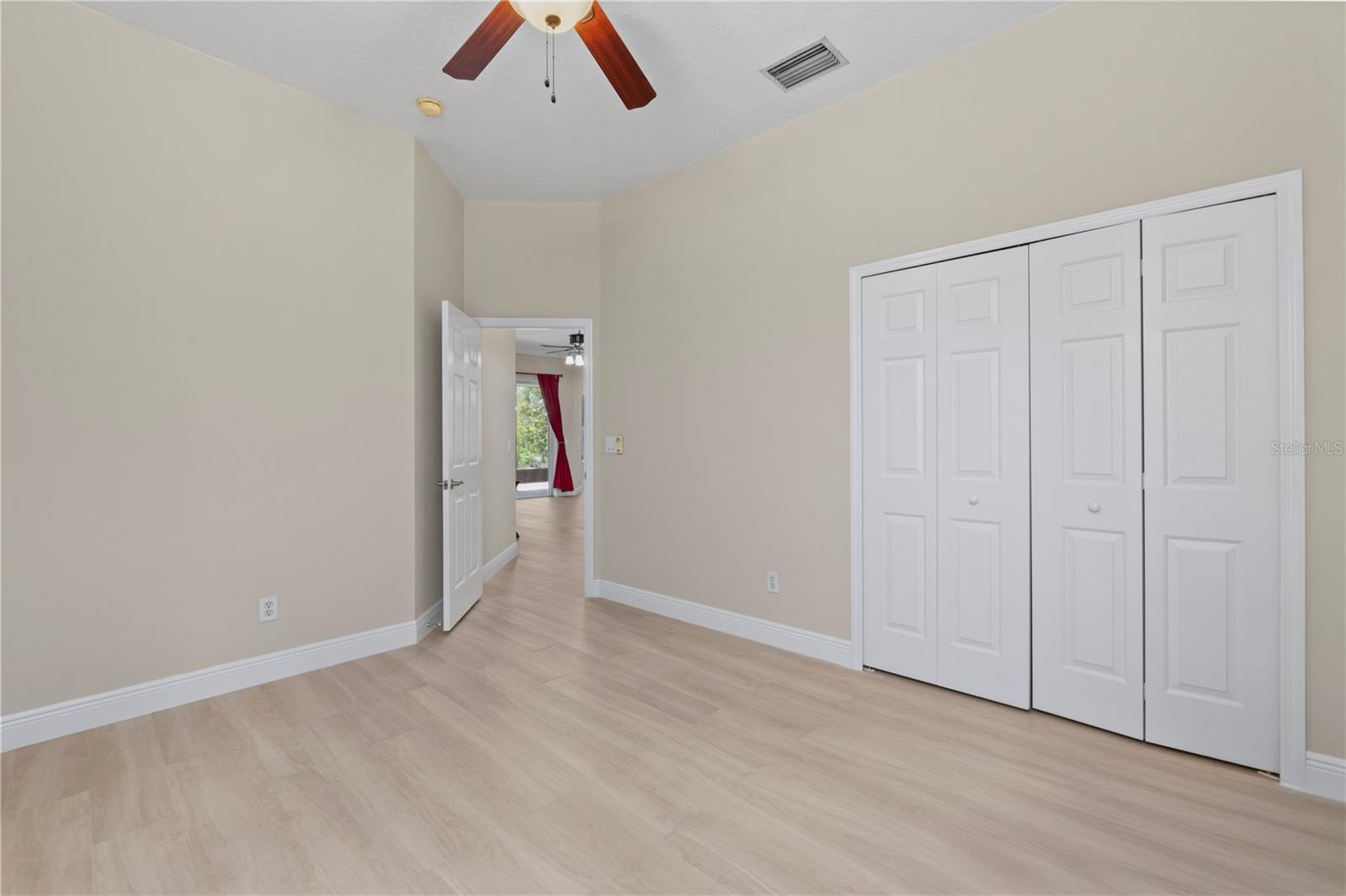 Image 31 of 67 For 14610 Mondavi Court