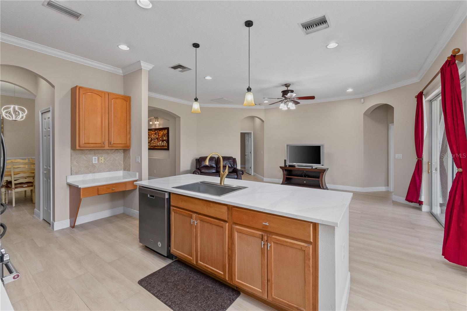 Image 7 of 67 For 14610 Mondavi Court