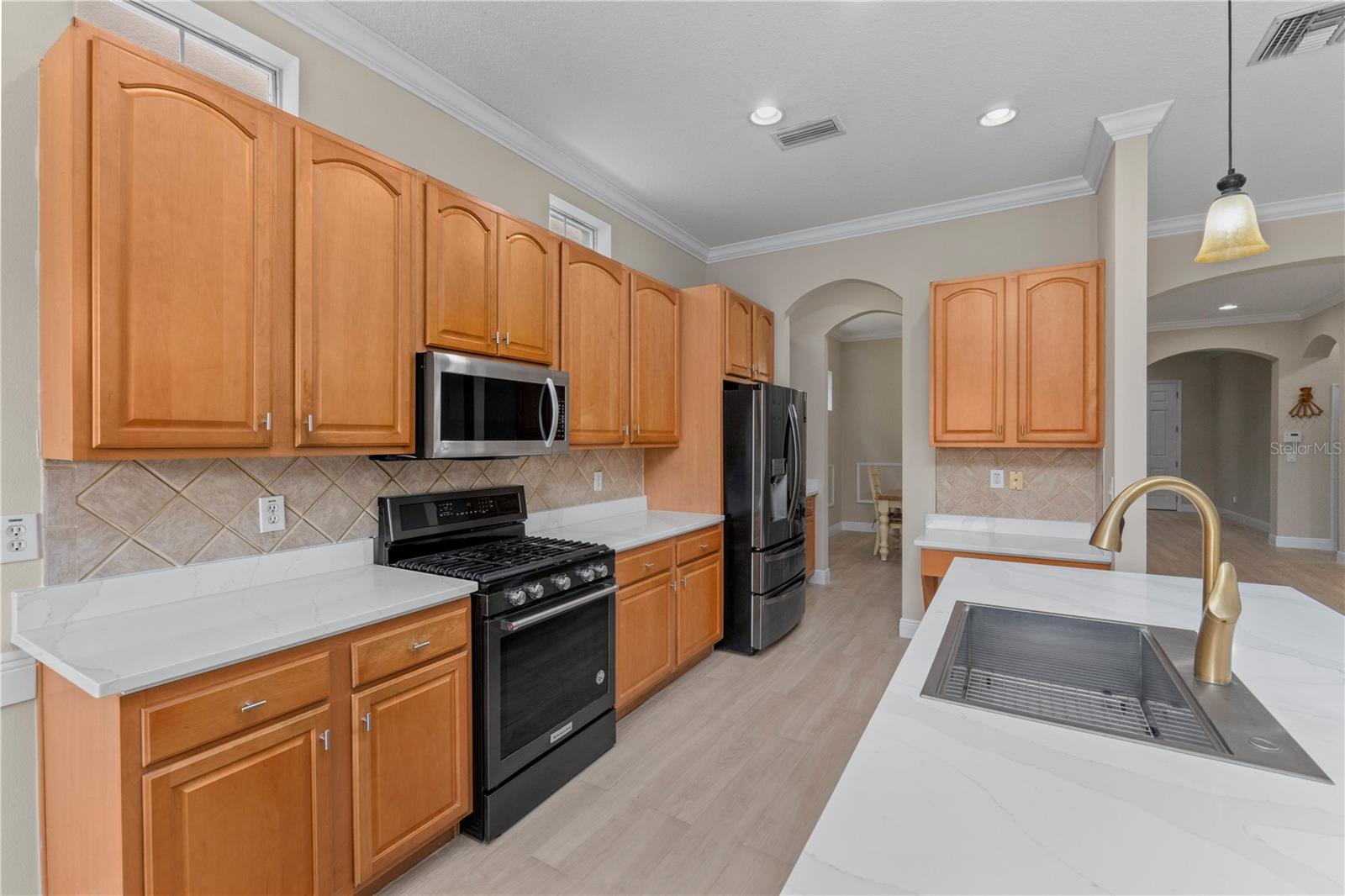 Image 9 of 67 For 14610 Mondavi Court
