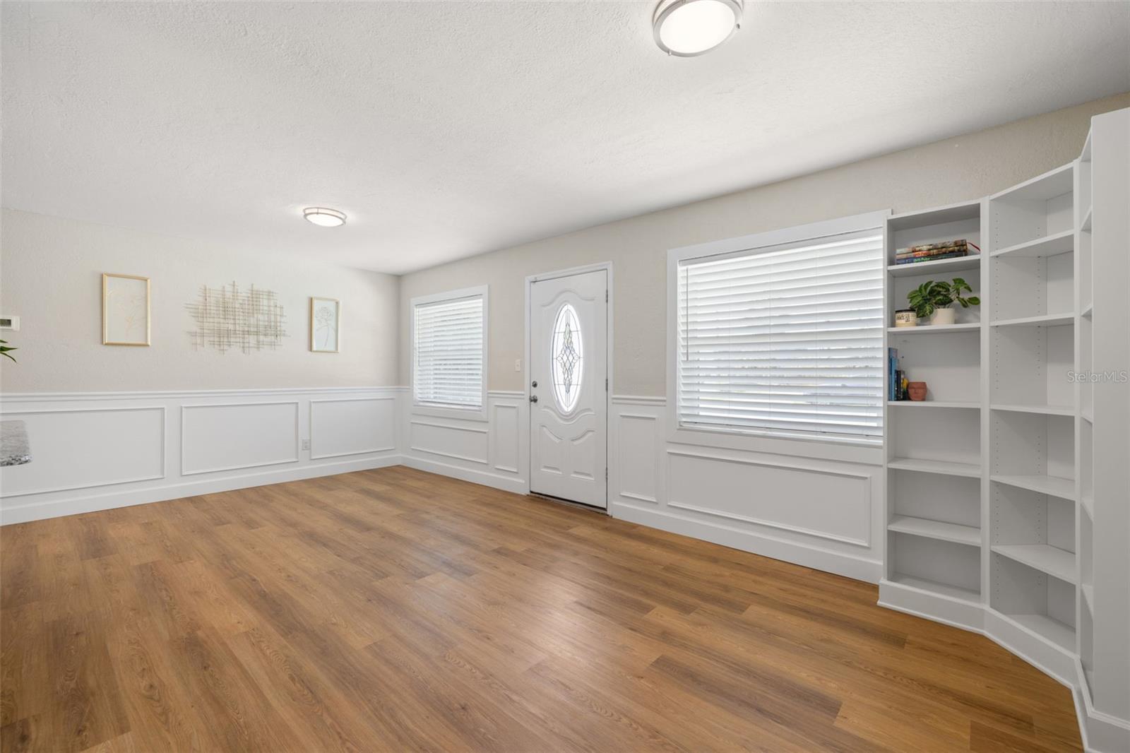 Image 10 of 35 For 4208 Bay Vista Avenue