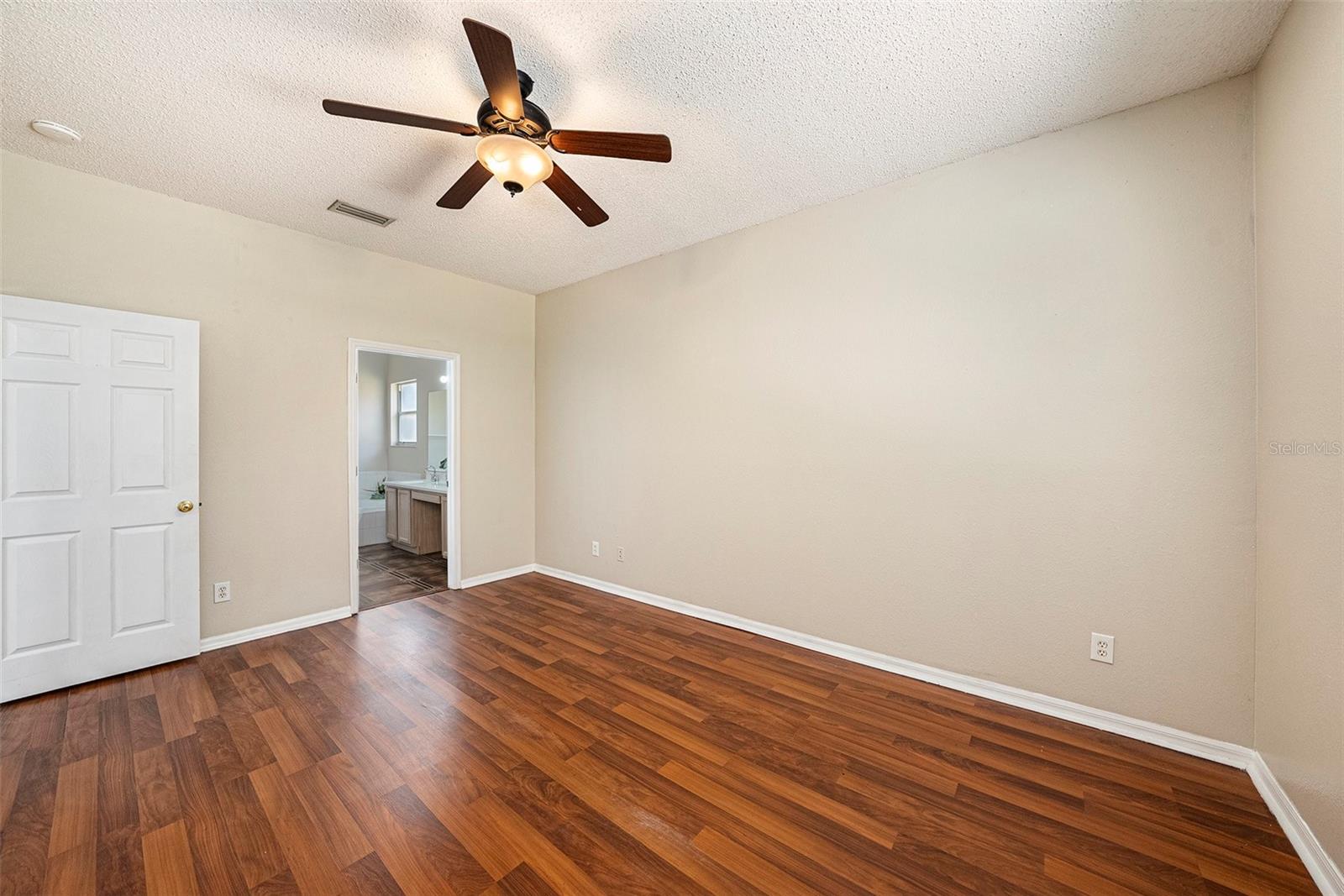 Image 16 of 34 For 12510 Sparkleberry Road