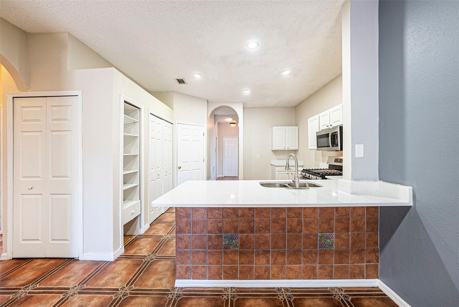 Image 8 of 34 For 12510 Sparkleberry Road