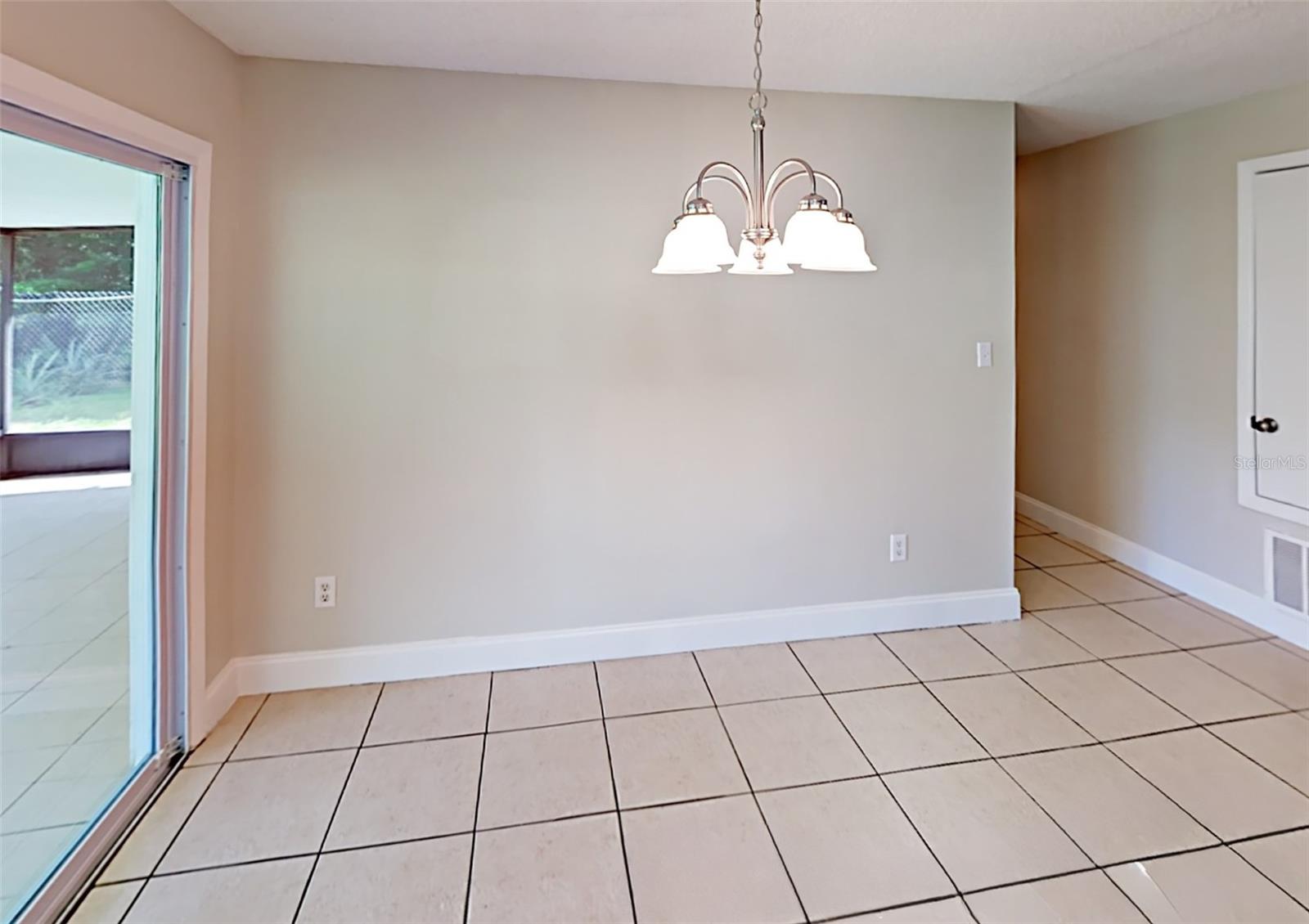 Image 19 of 24 For 6255 Christina Court
