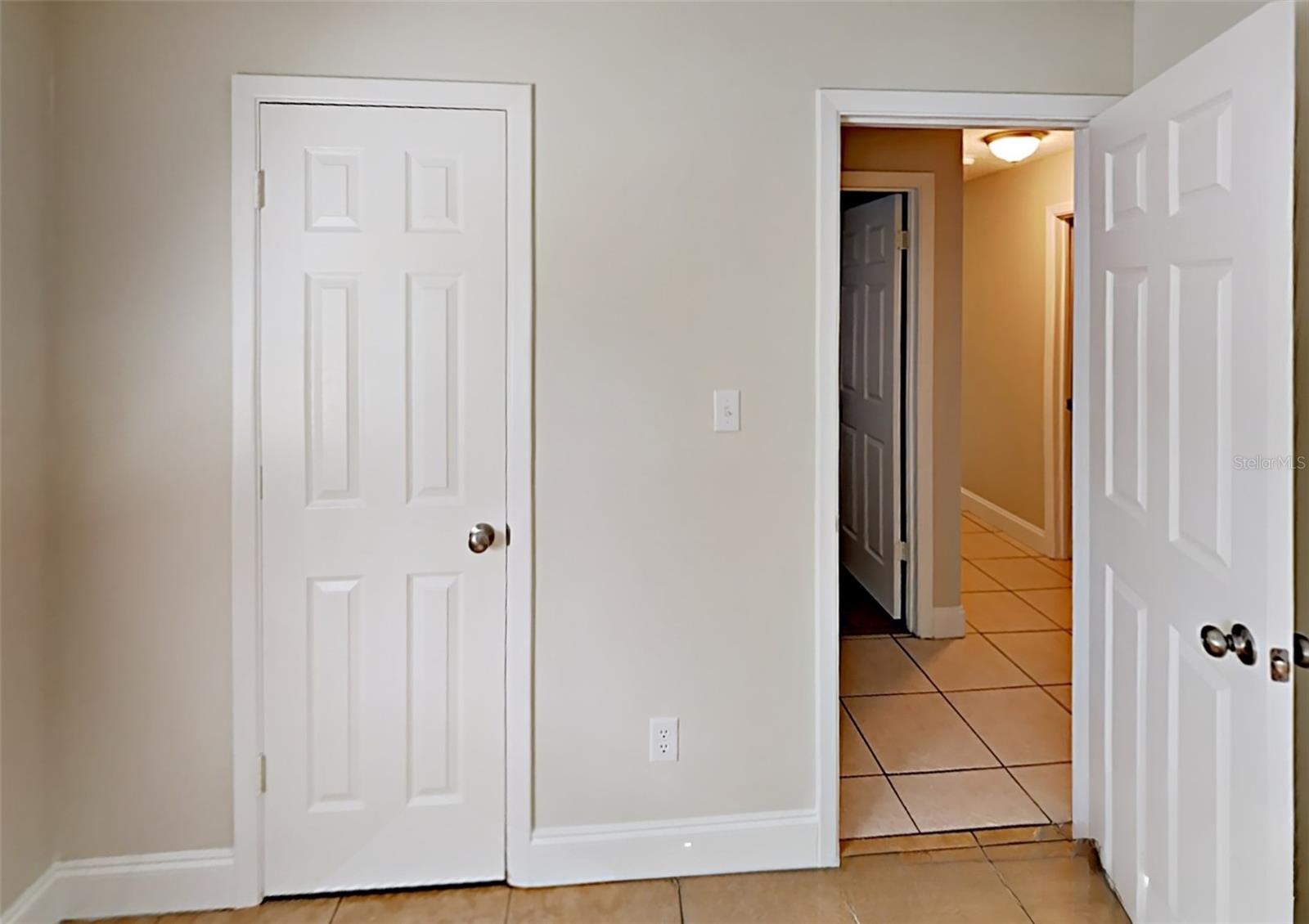 Image 20 of 24 For 6255 Christina Court