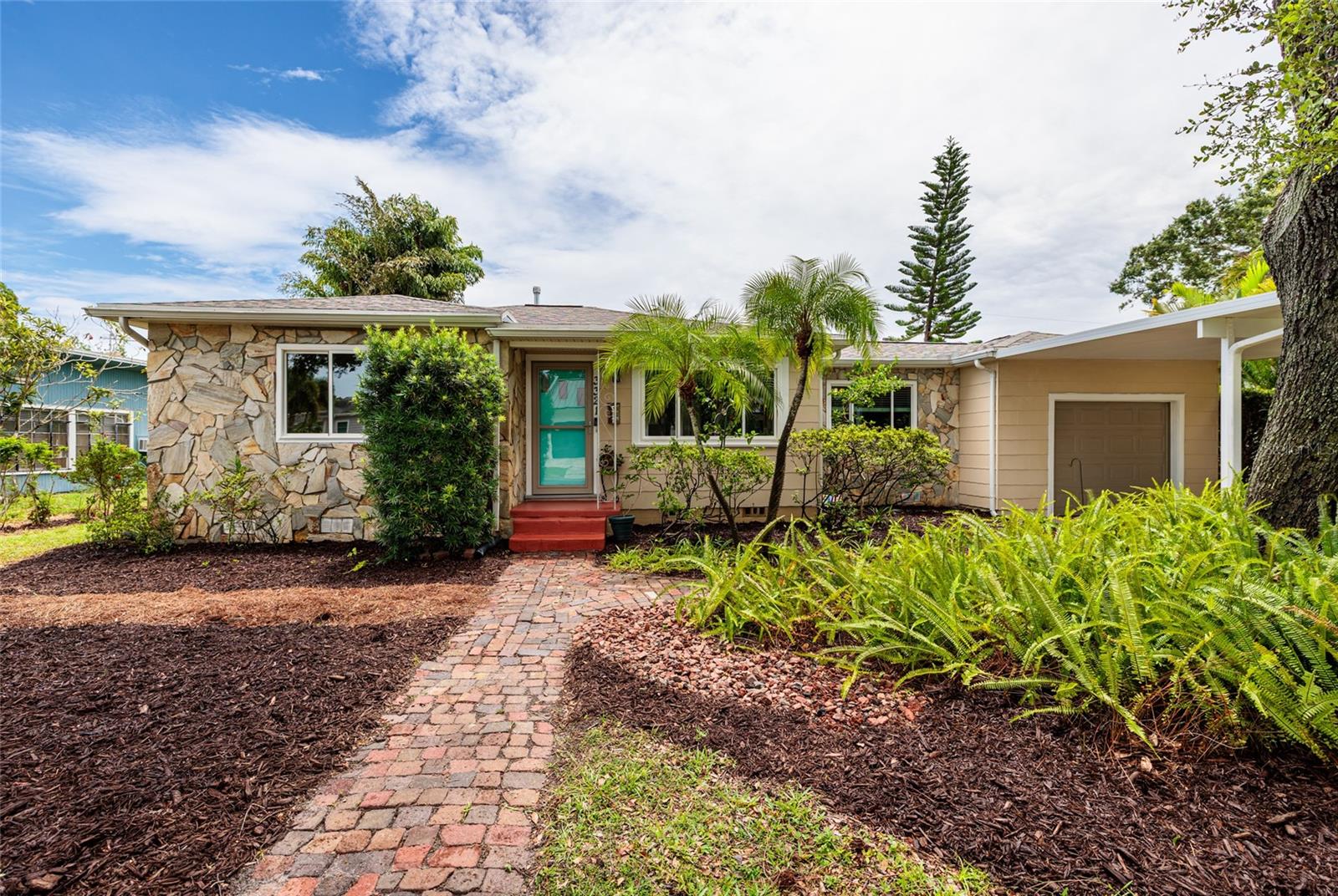 Details for 3321 14th Street N, ST PETERSBURG, FL 33704