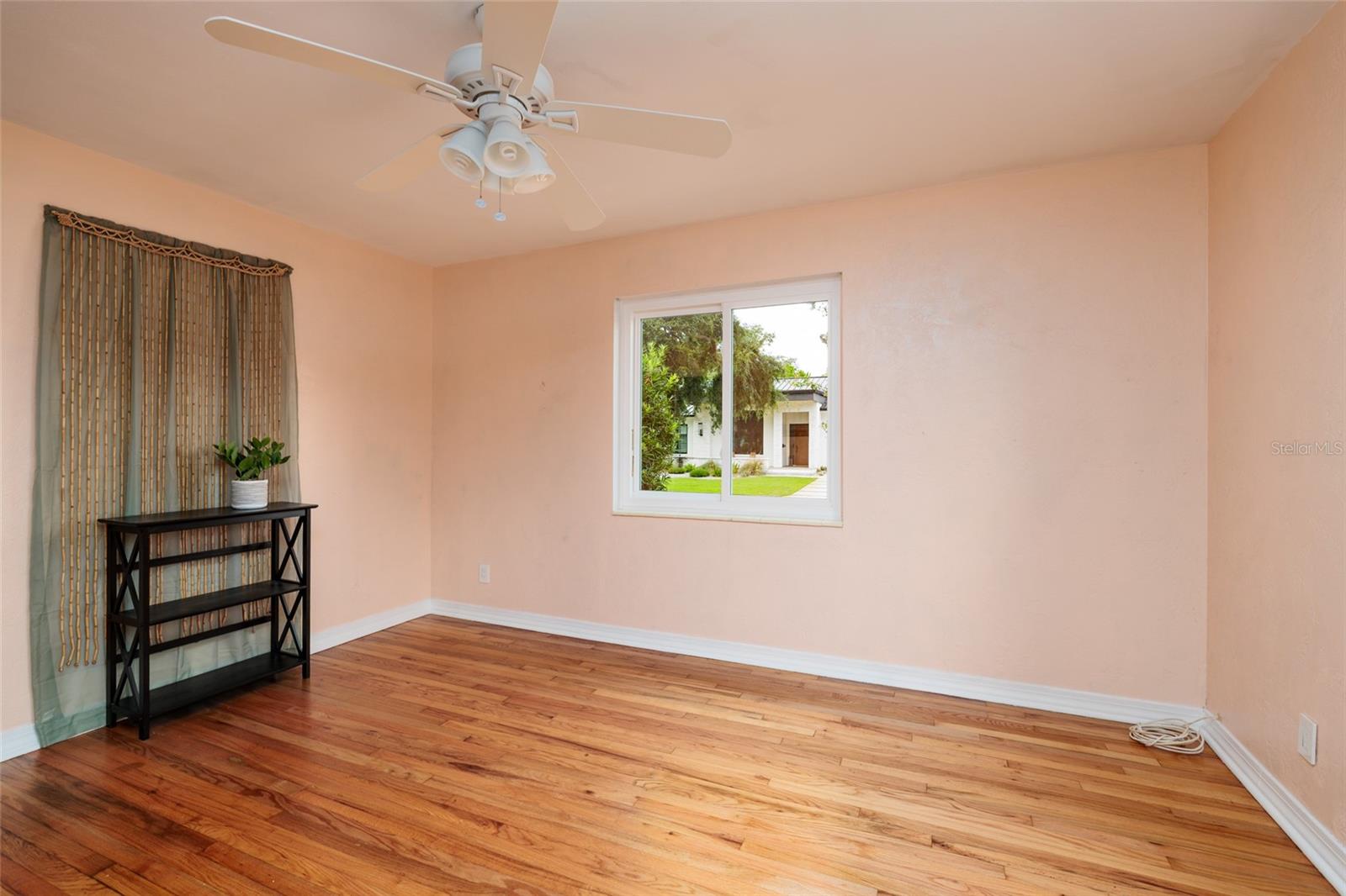 Image 16 of 43 For 3321 14th Street N