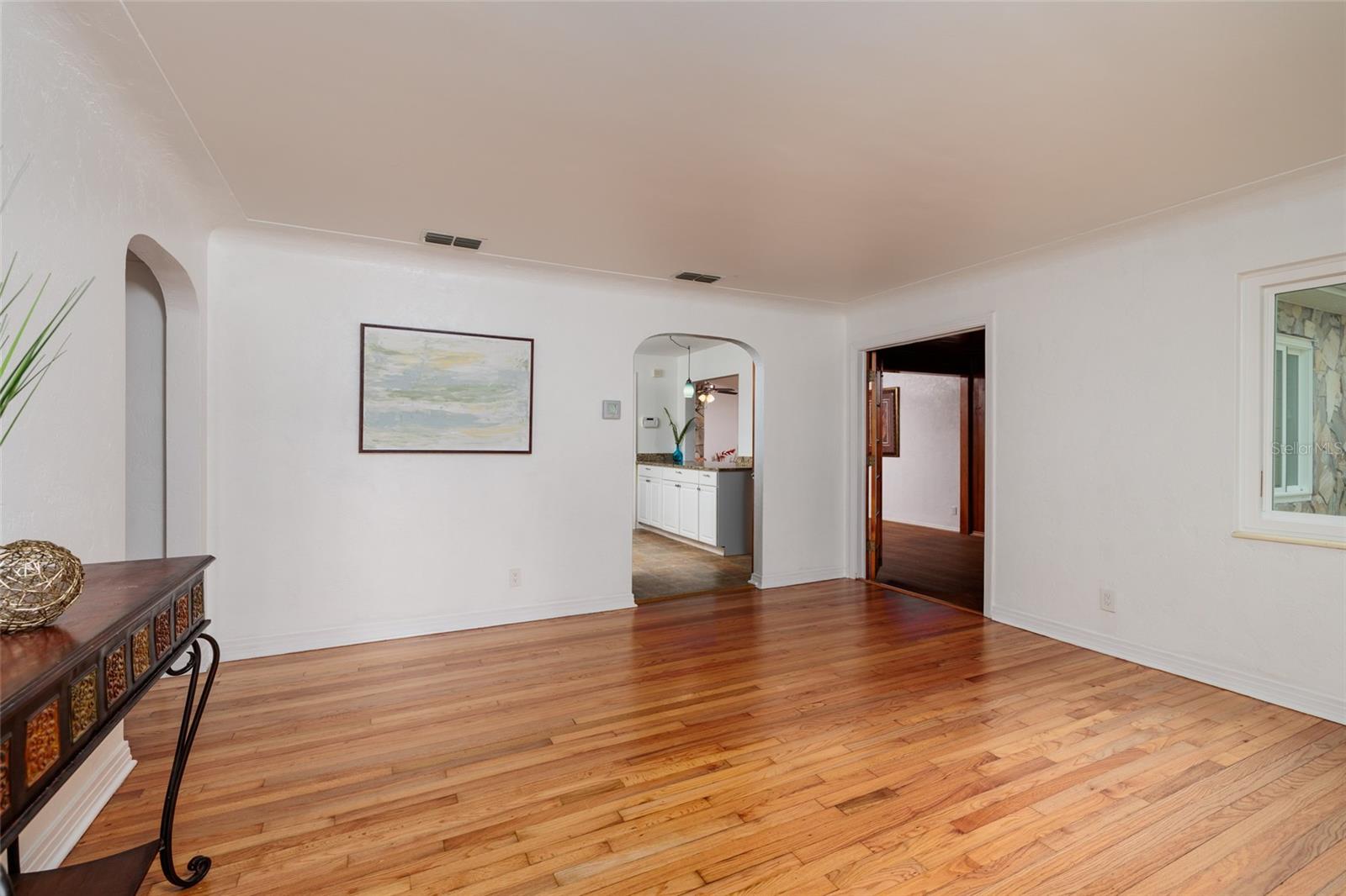 Image 2 of 43 For 3321 14th Street N
