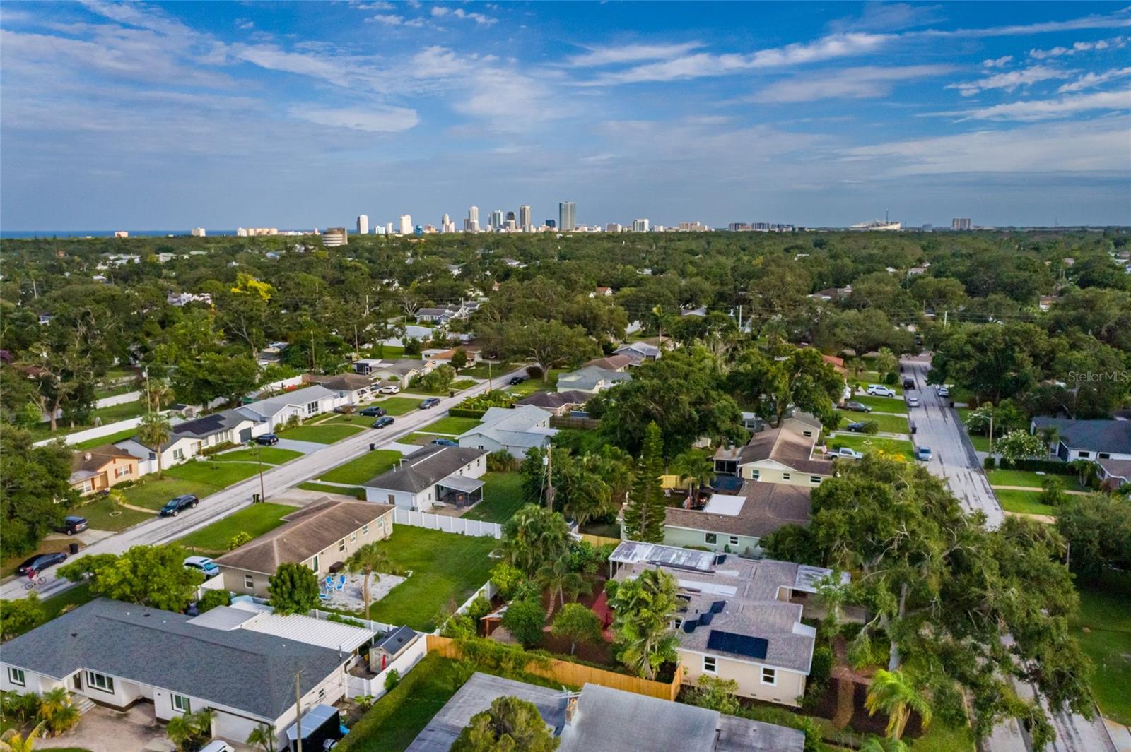 Image 39 of 43 For 3321 14th Street N