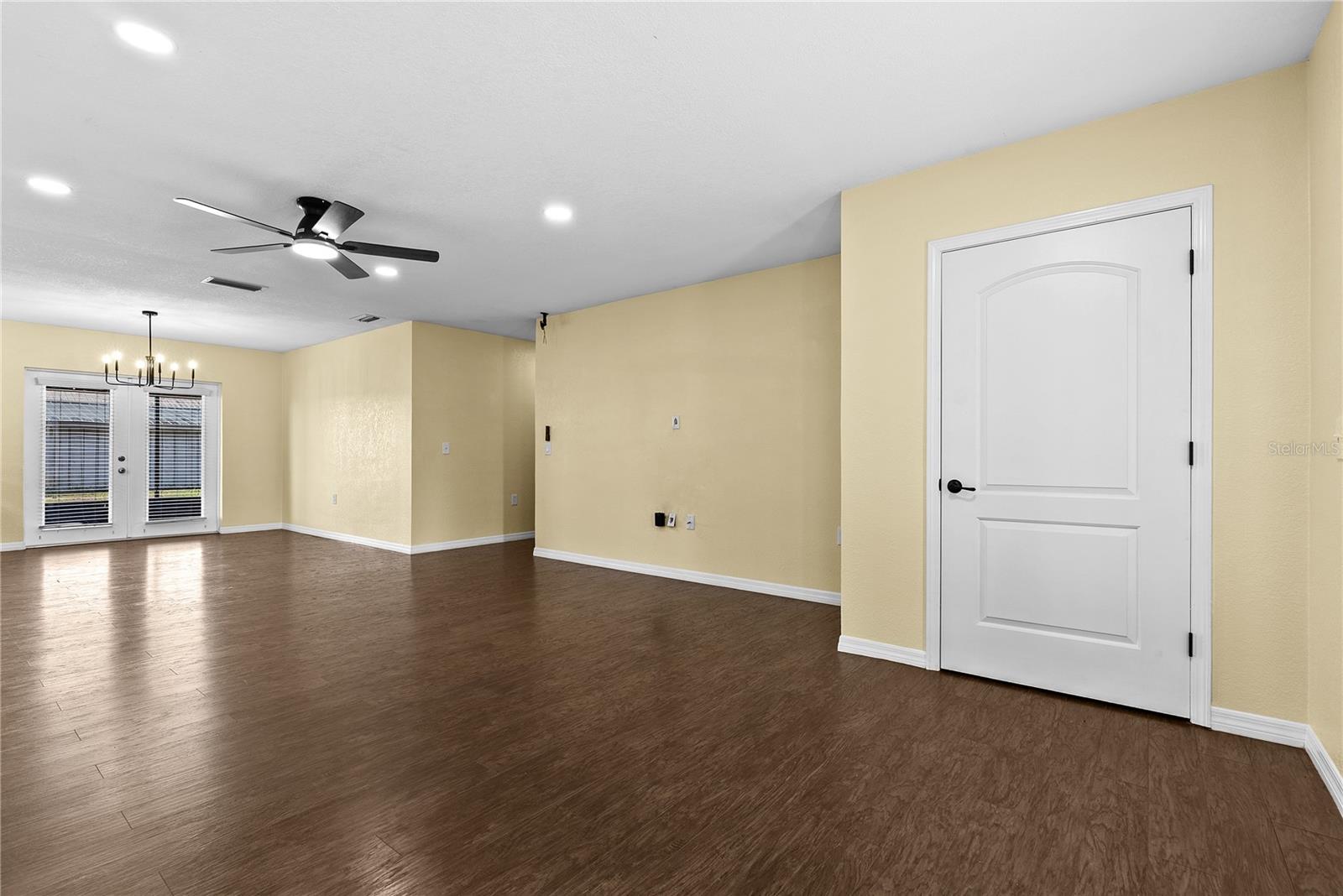 Image 15 of 43 For 9780 Allen Road