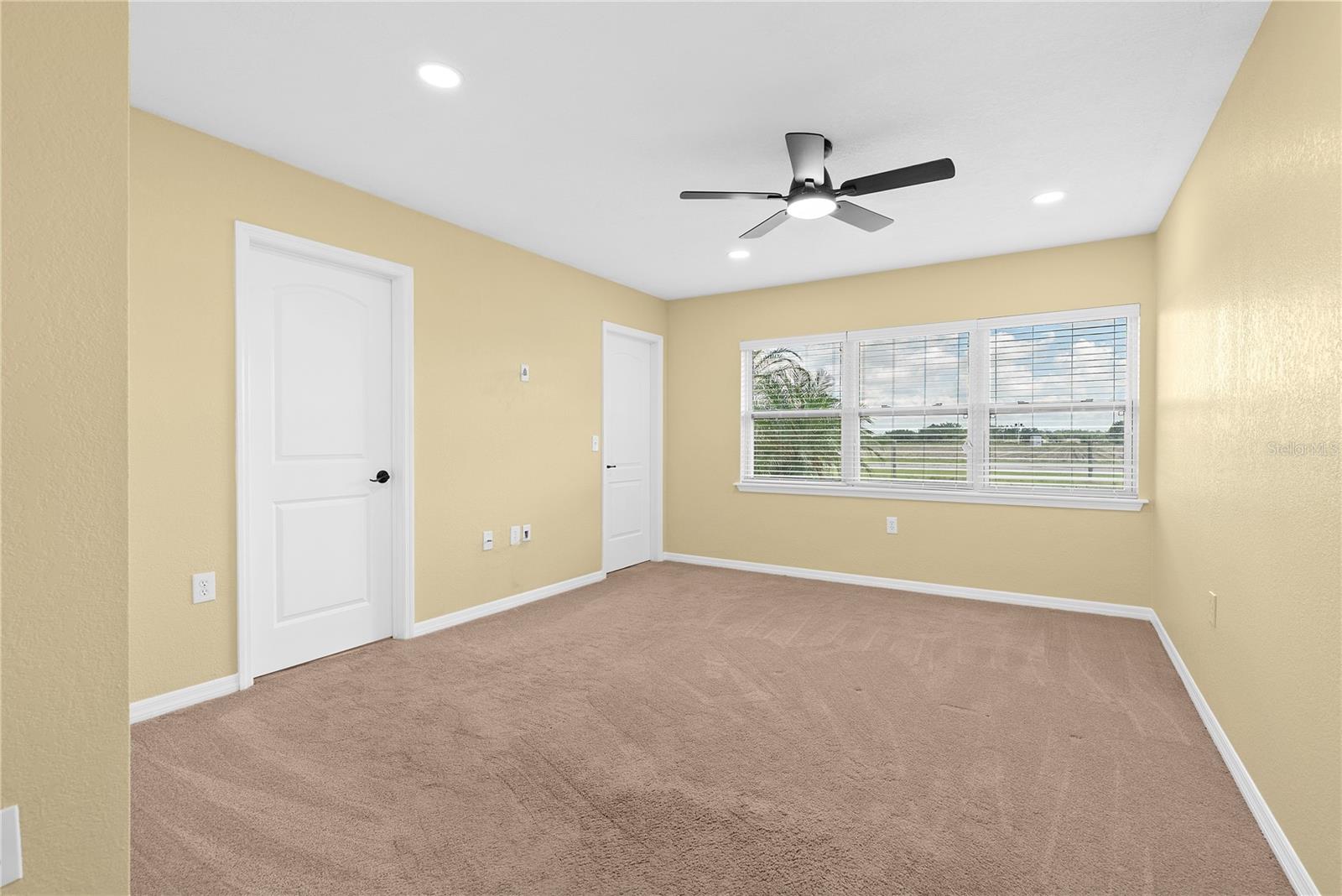 Image 16 of 43 For 9780 Allen Road