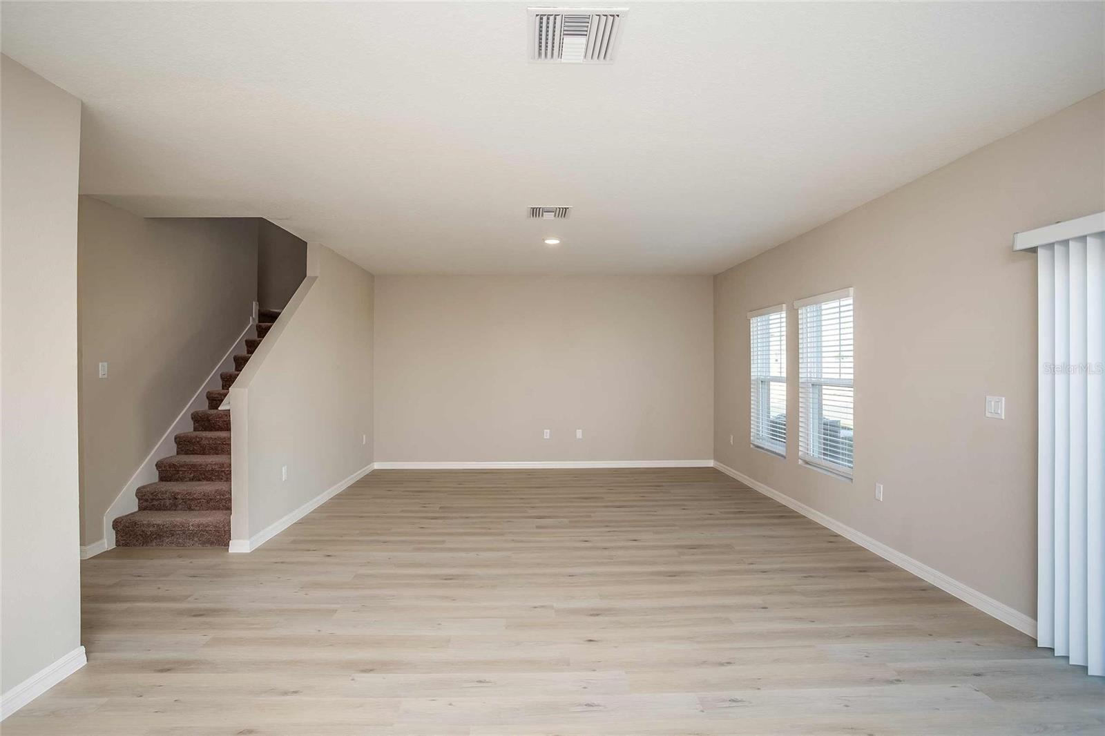 Image 5 of 21 For 1617 Sage Avenue