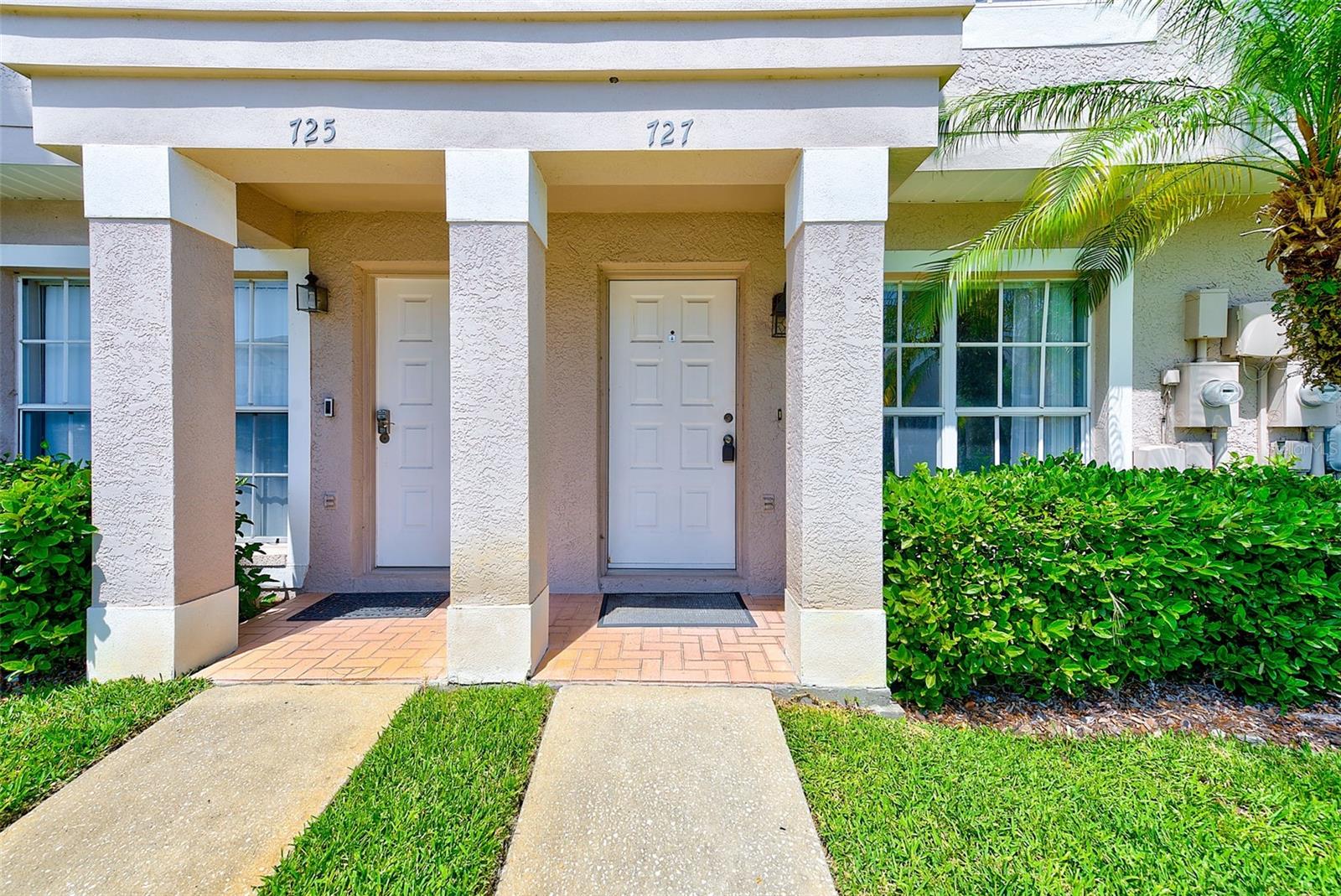 Details for 727 Kensington Lake Circle, BRANDON, FL 33511