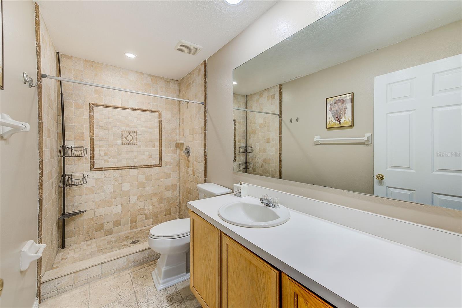 Image 20 of 38 For 727 Kensington Lake Circle