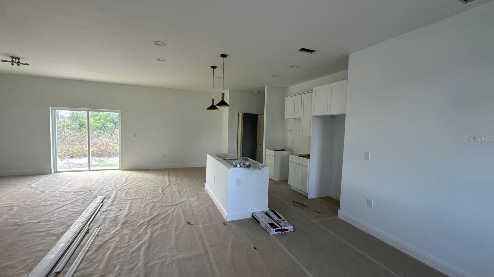 Image 3 of 32 For 12167 Florence Avenue