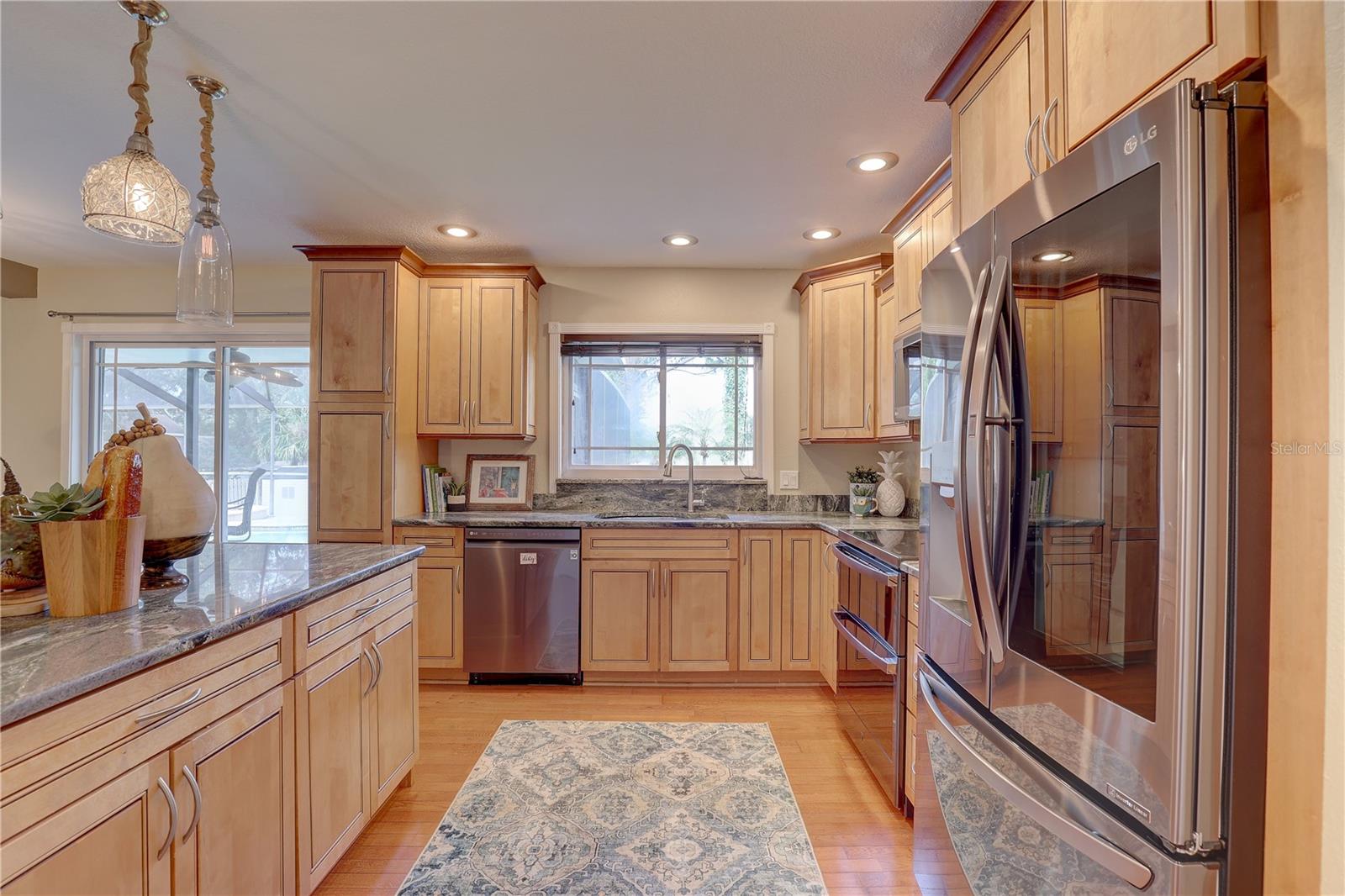 Image 14 of 56 For 7600 Drew Oak Drive