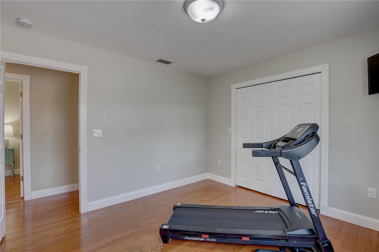 Image 35 of 56 For 7600 Drew Oak Drive