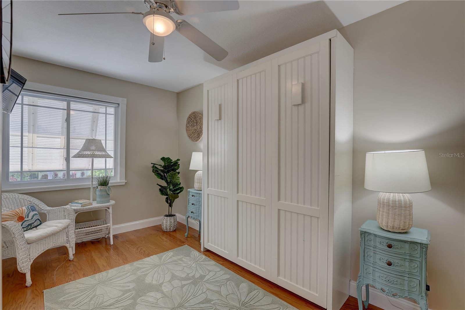Image 36 of 56 For 7600 Drew Oak Drive