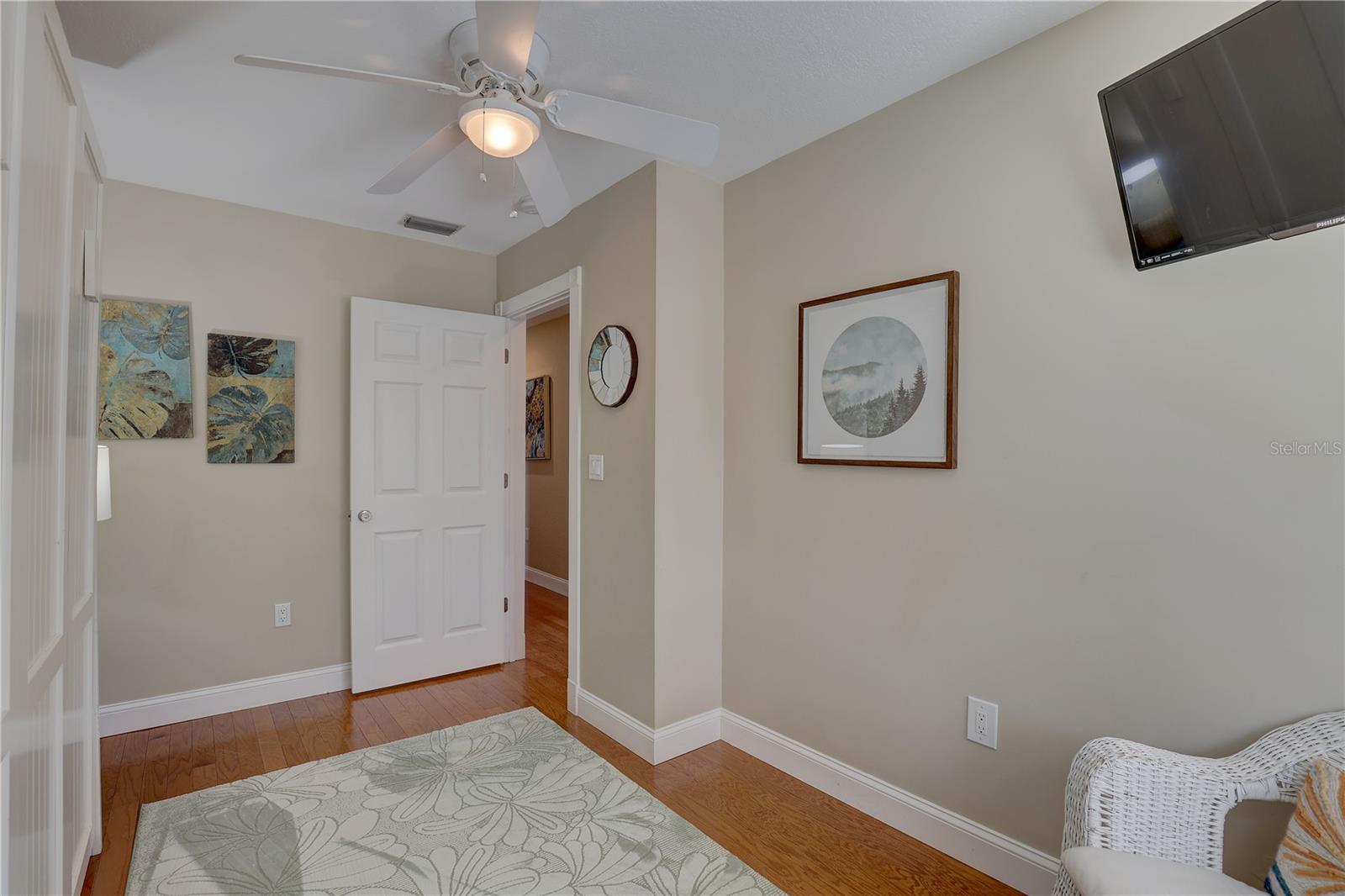 Image 38 of 56 For 7600 Drew Oak Drive