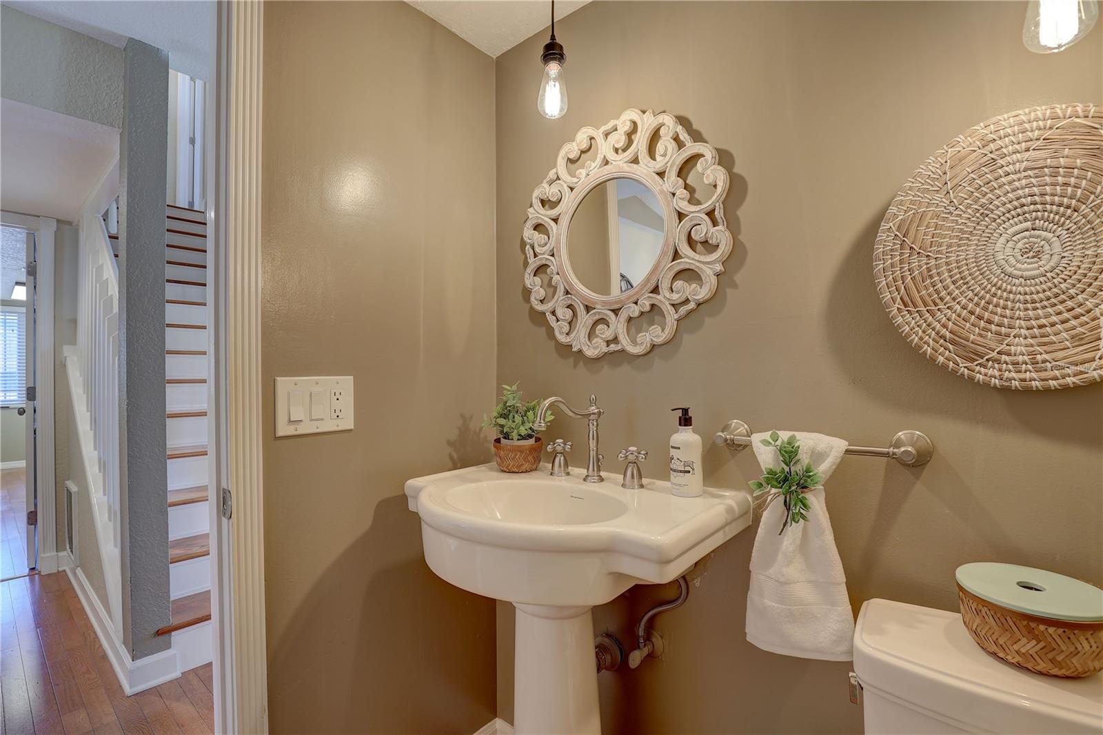 Image 45 of 56 For 7600 Drew Oak Drive