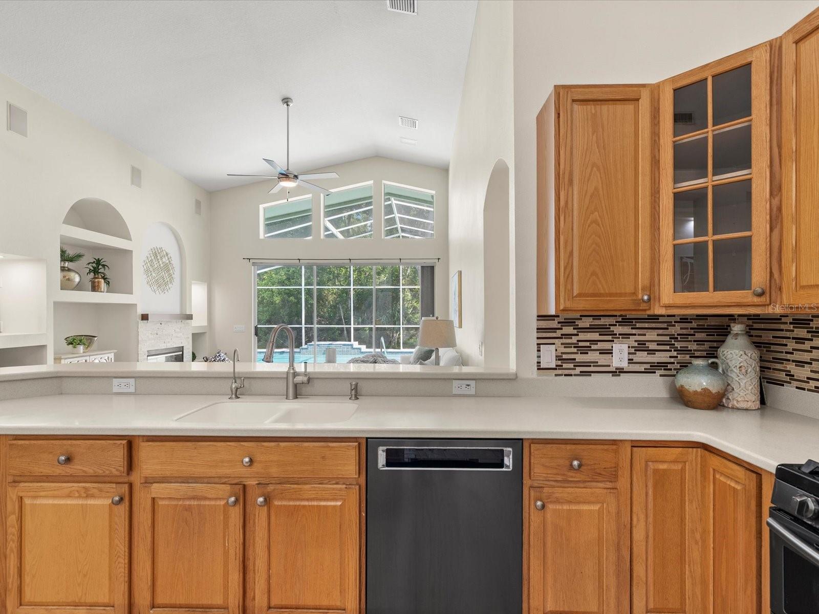 Image 14 of 55 For 7935 Calindra Court