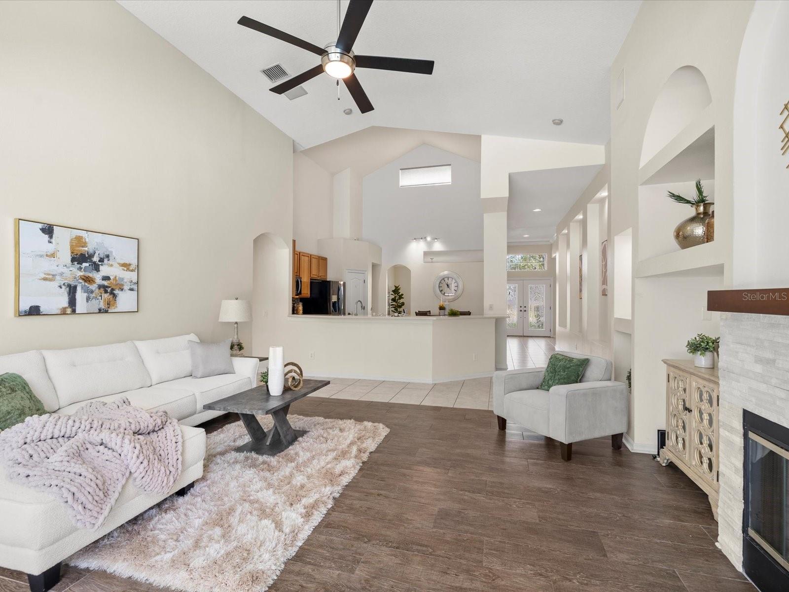 Image 19 of 55 For 7935 Calindra Court