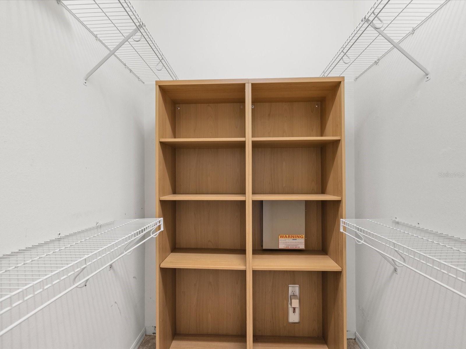 Image 23 of 55 For 7935 Calindra Court