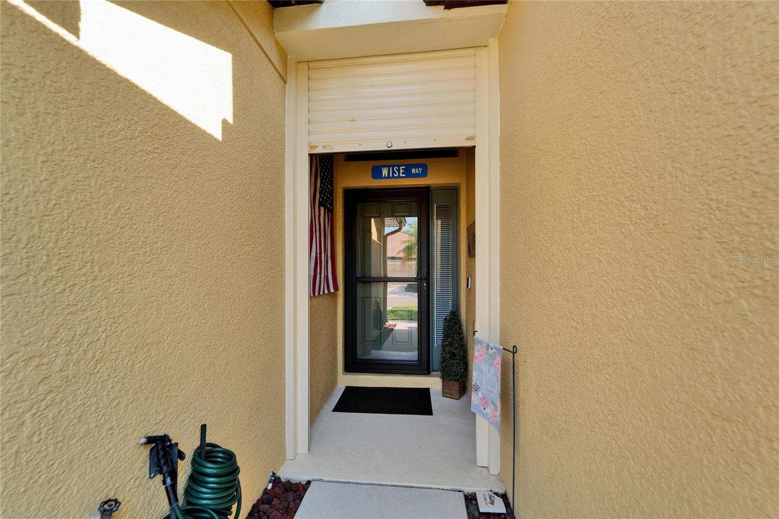 Image 11 of 91 For 5646 Sunset Falls Drive