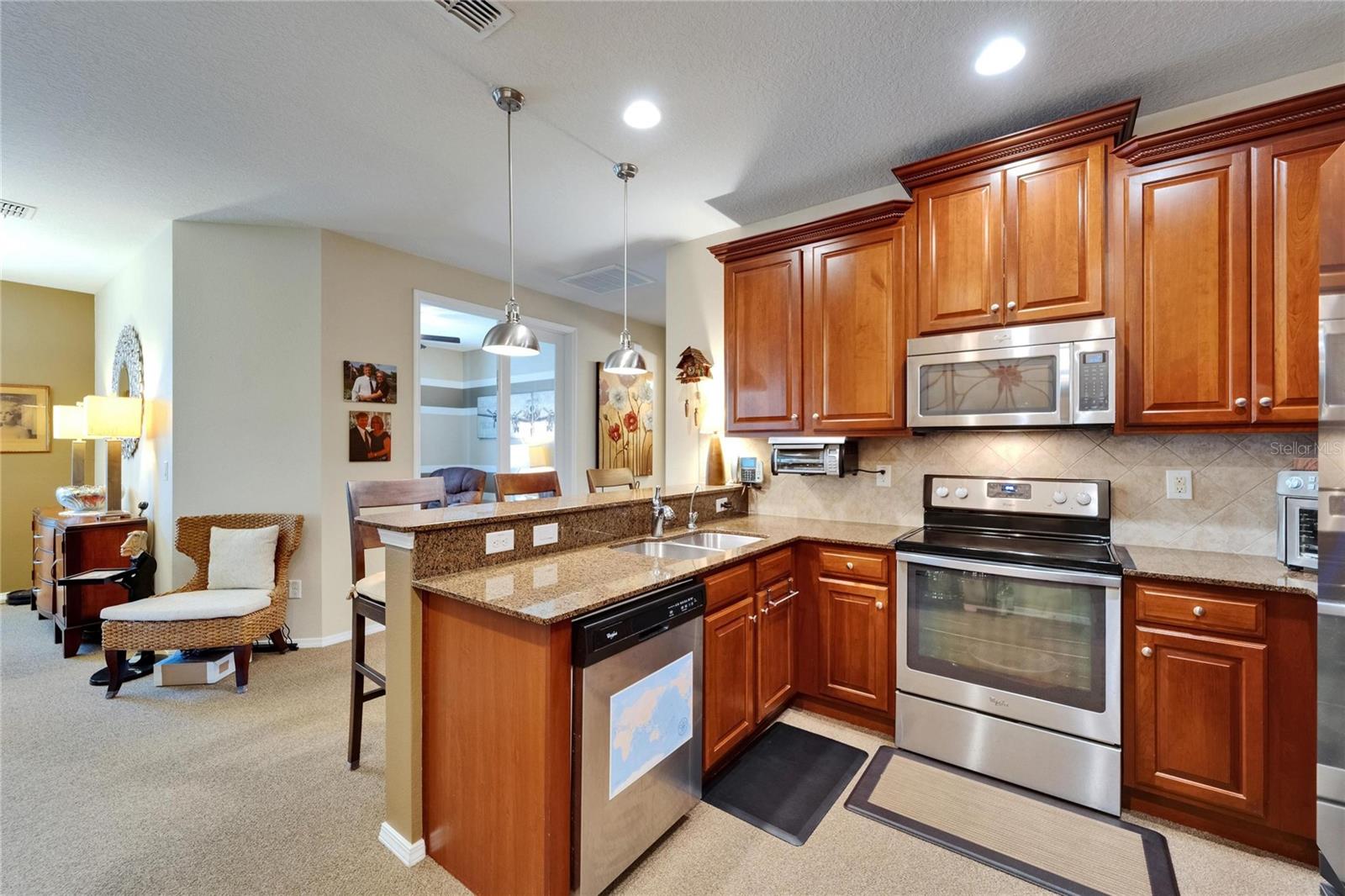 Image 16 of 91 For 5646 Sunset Falls Drive