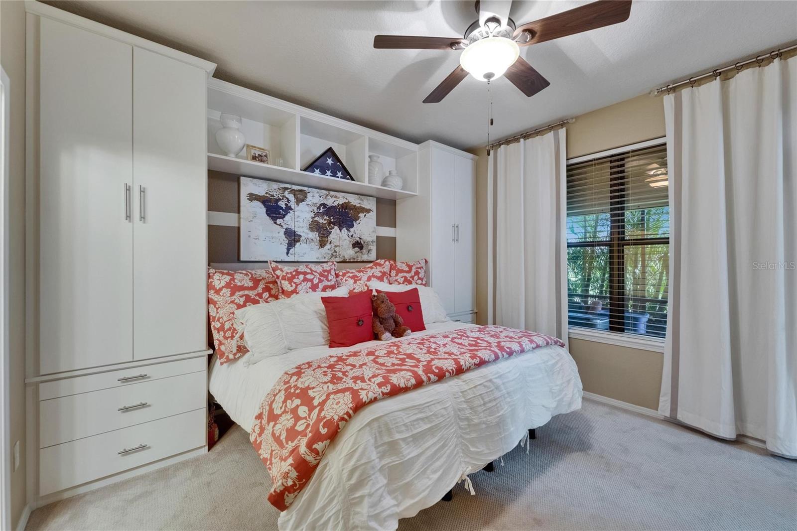 Image 31 of 91 For 5646 Sunset Falls Drive