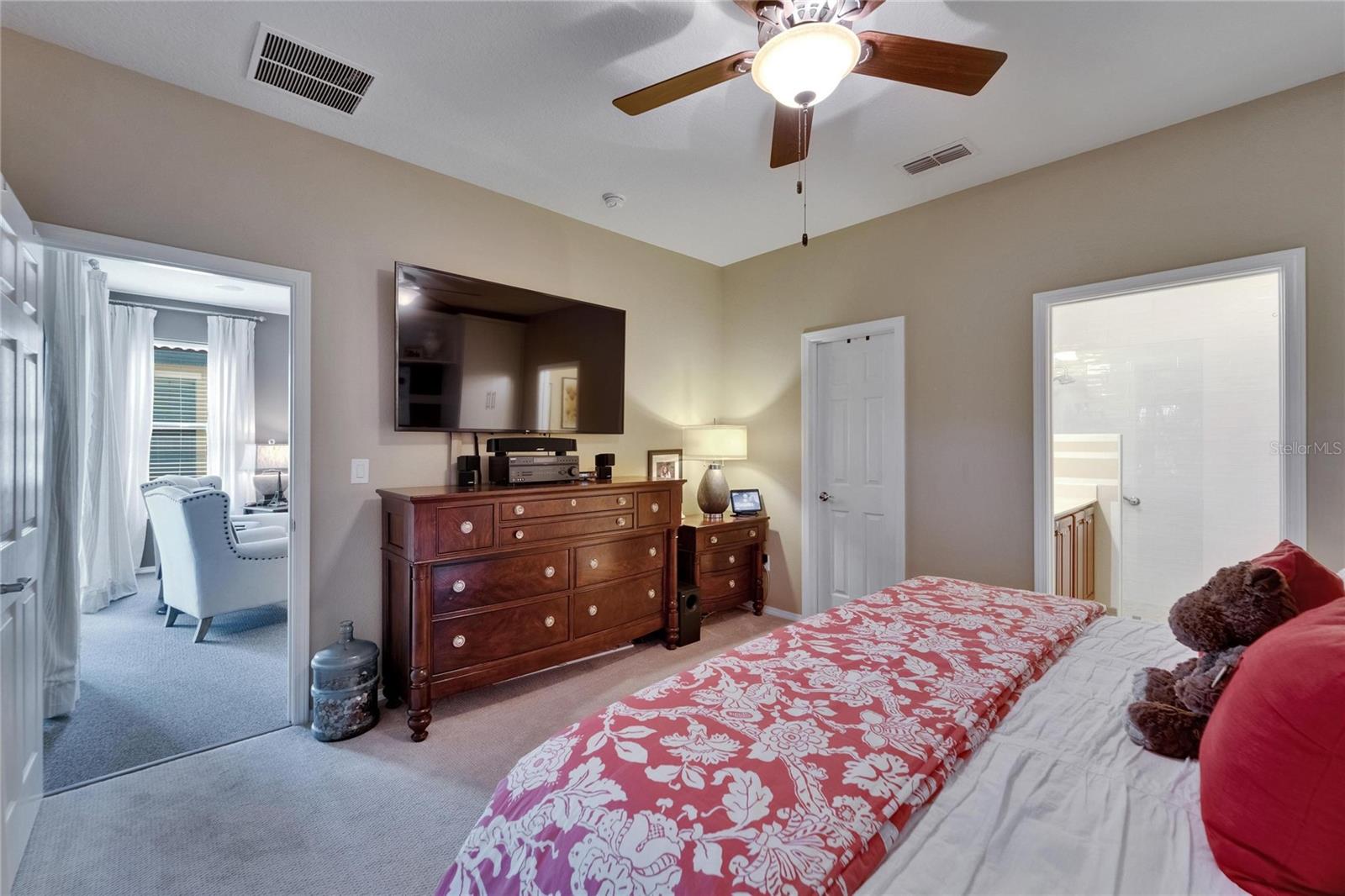 Image 4 of 91 For 5646 Sunset Falls Drive