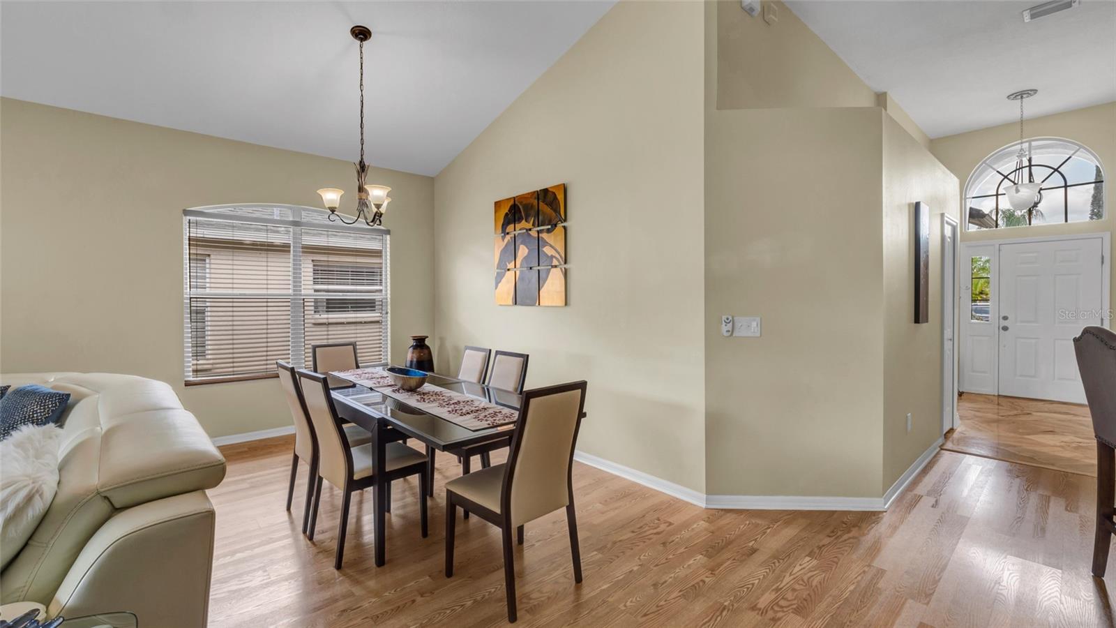 Image 11 of 39 For 29753 Birds Eye Drive